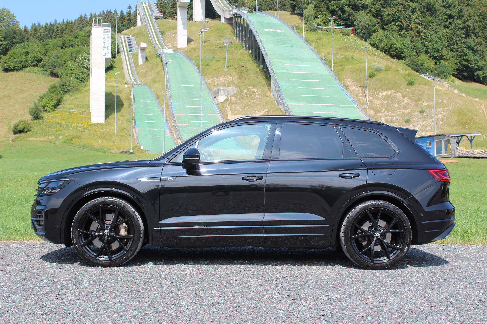 VW Touareg 3.0 TSI eHybrid R Tiptronic-image-7