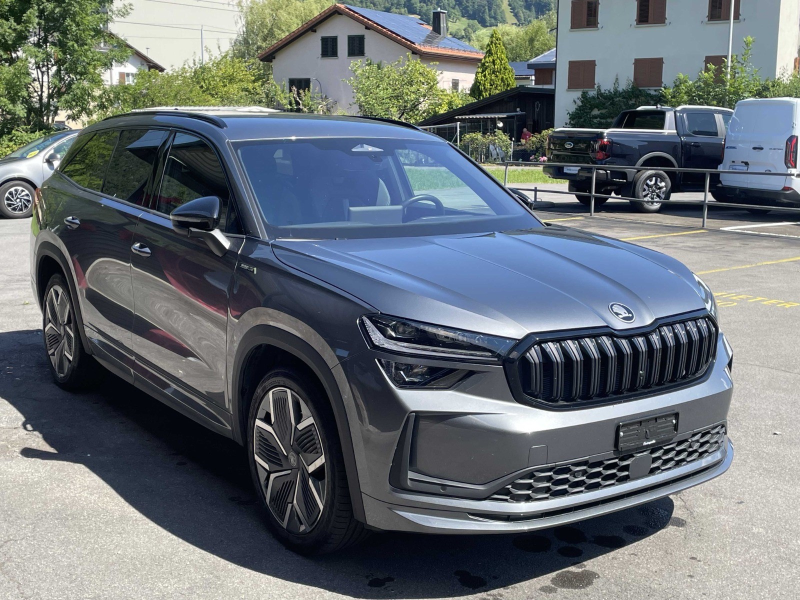 SKODA 2.0 TDI SportLine-image-2