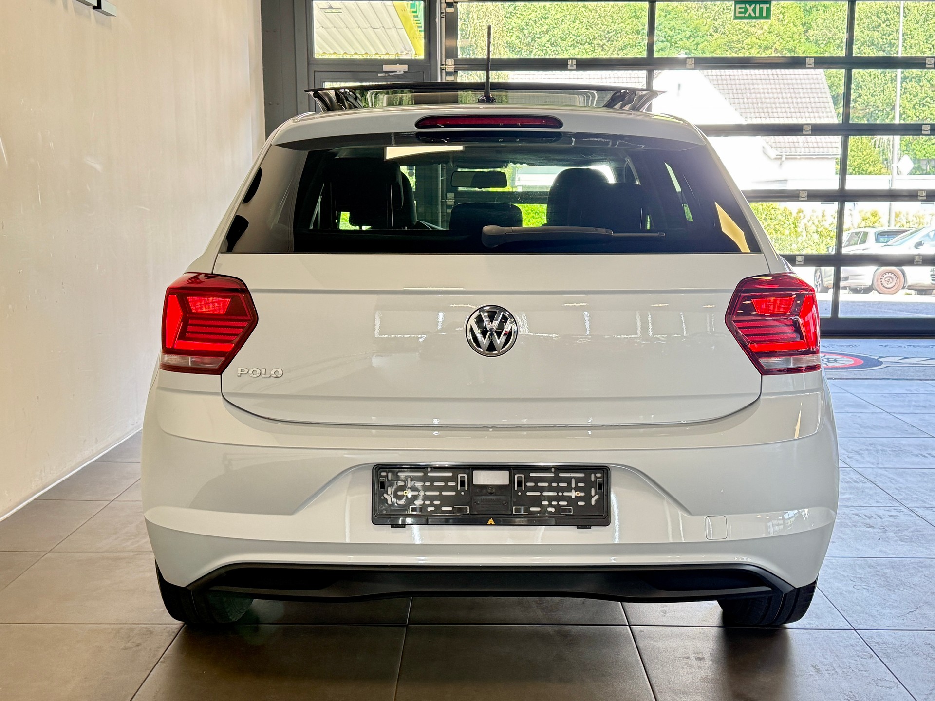 VW Polo 1.0 TSI BMT Comfortline *Panorama-Schiebedach*-showroom-element-3
