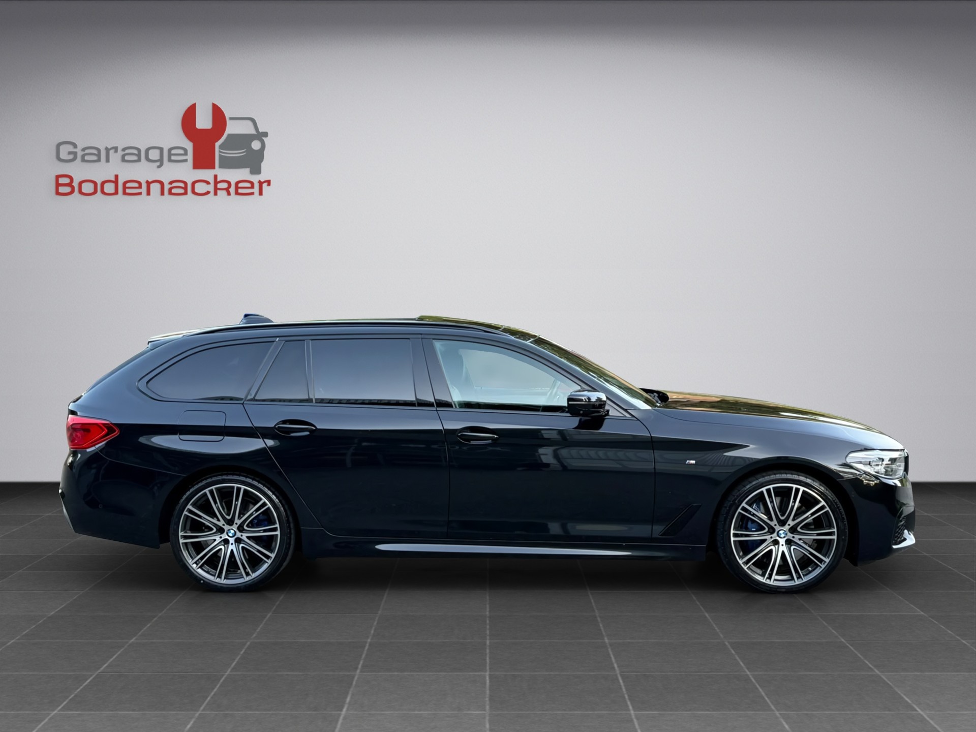 BMW 540i xDrive Touring Steptronic M Paket-image-5