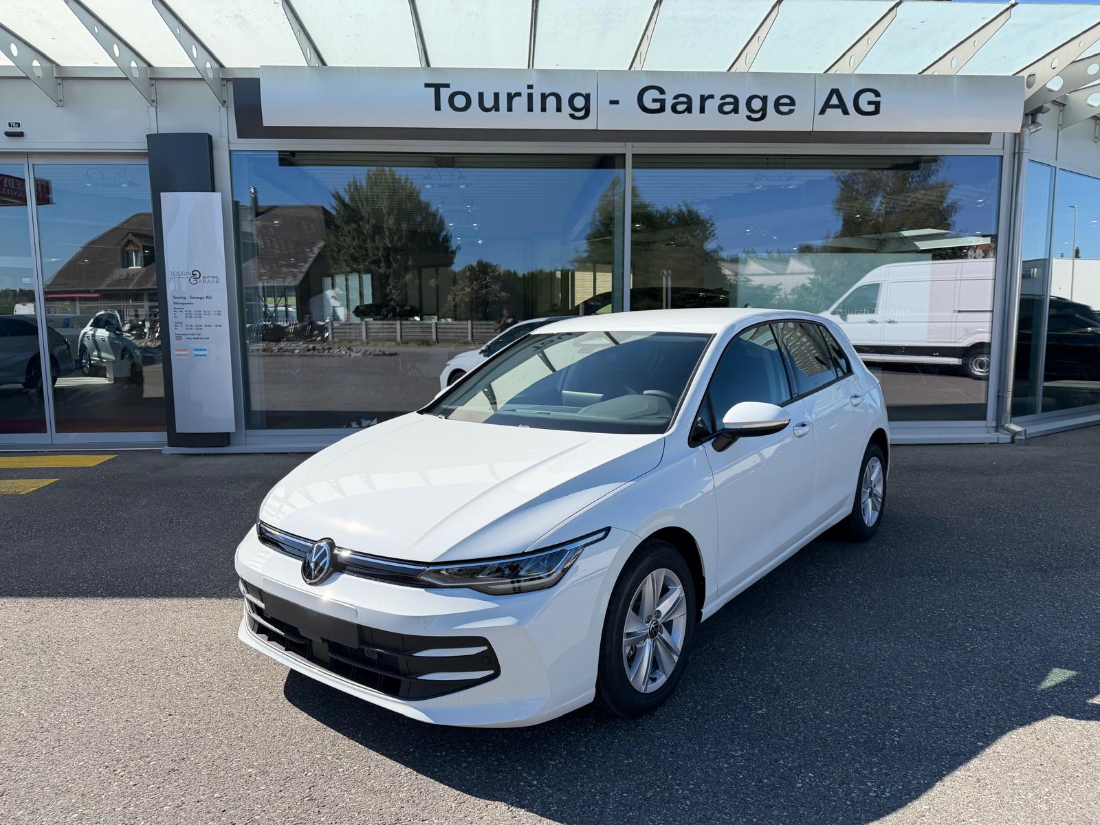 VW Golf 1.5 e TSI mHEV Value DSG-image-0