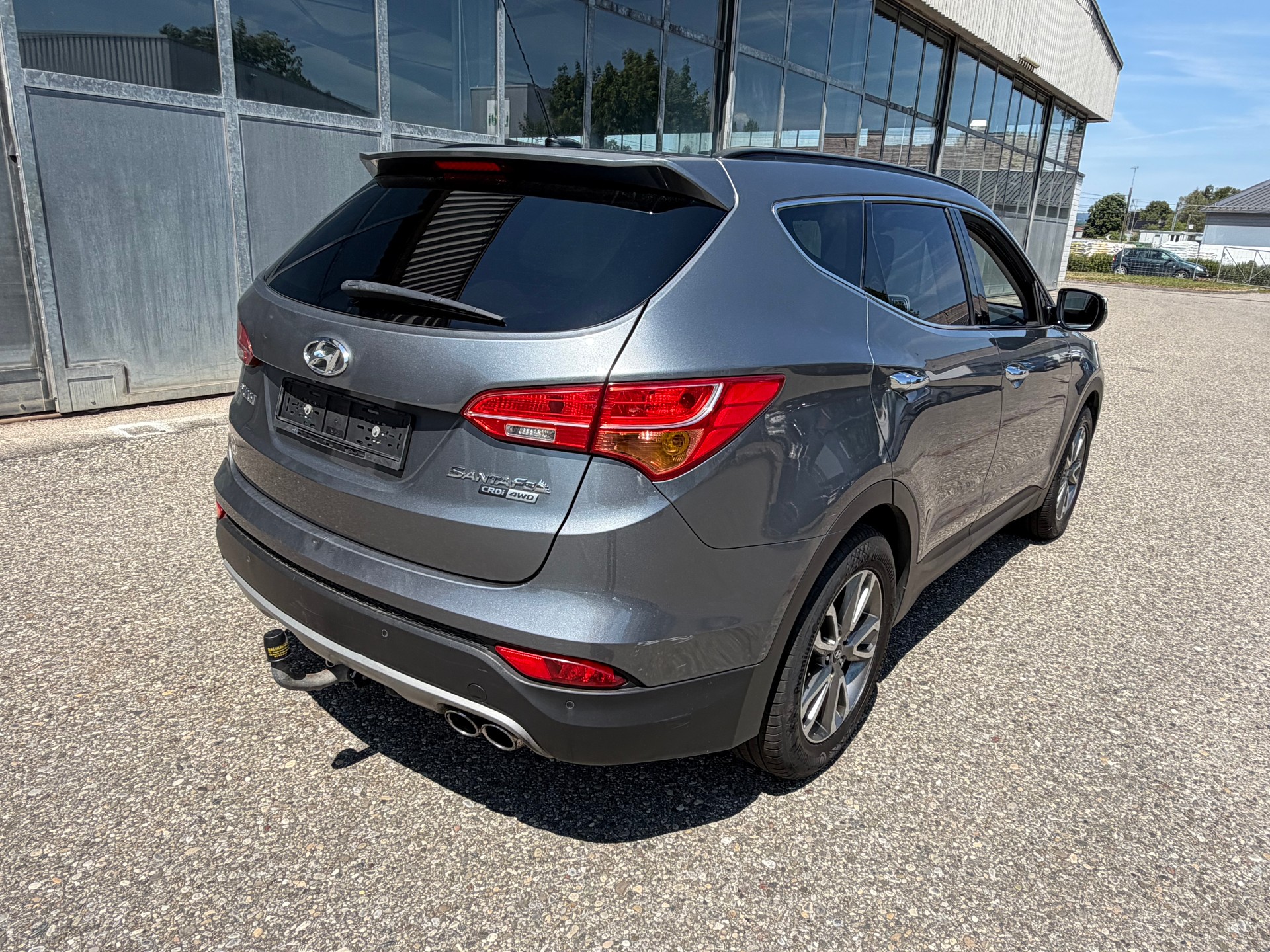 HYUNDAI Santa Fe 2.2 CRDI Premium 4WD Automatic-image-3