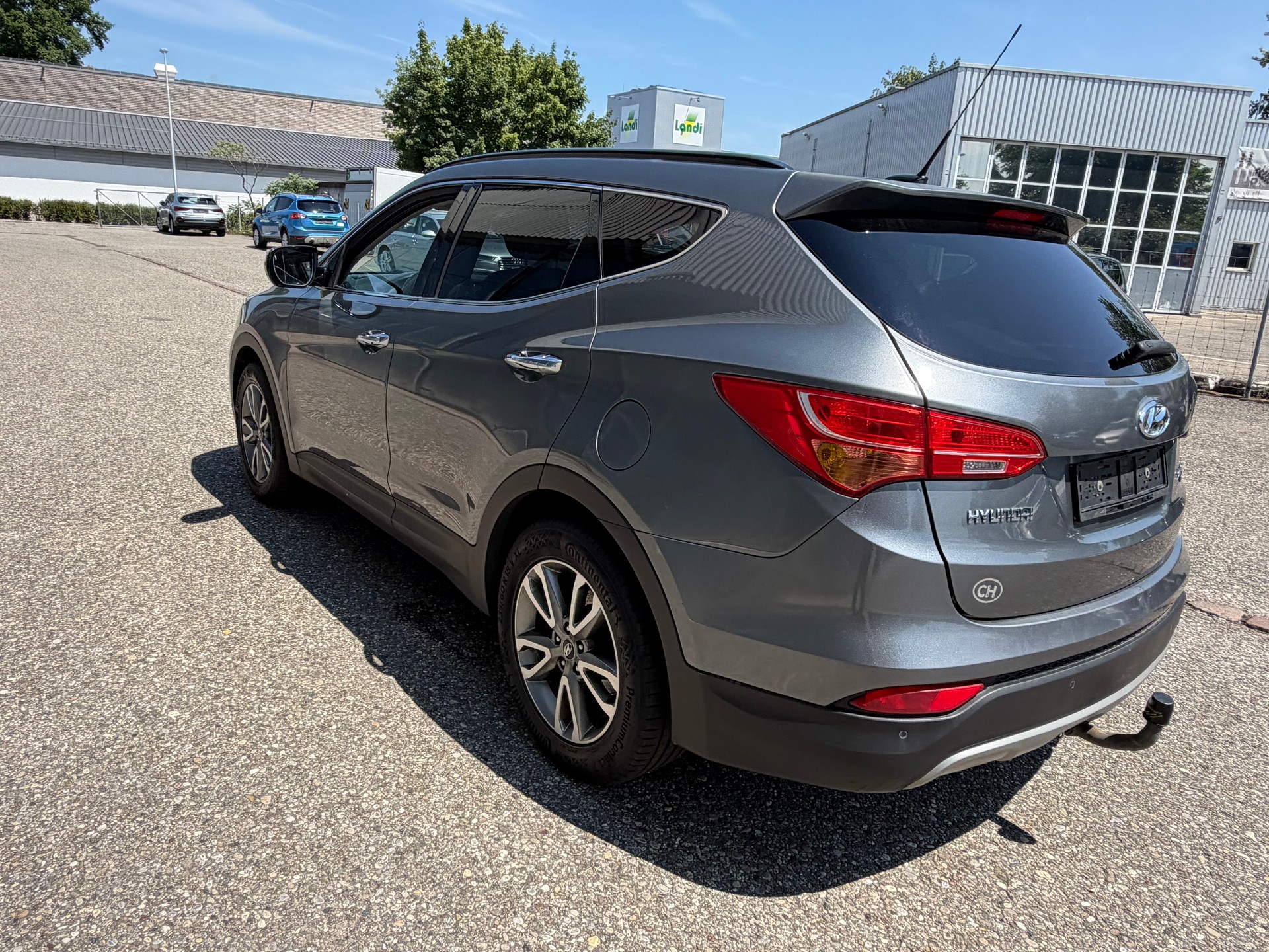 HYUNDAI Santa Fe 2.2 CRDI Premium 4WD Automatic-image-4