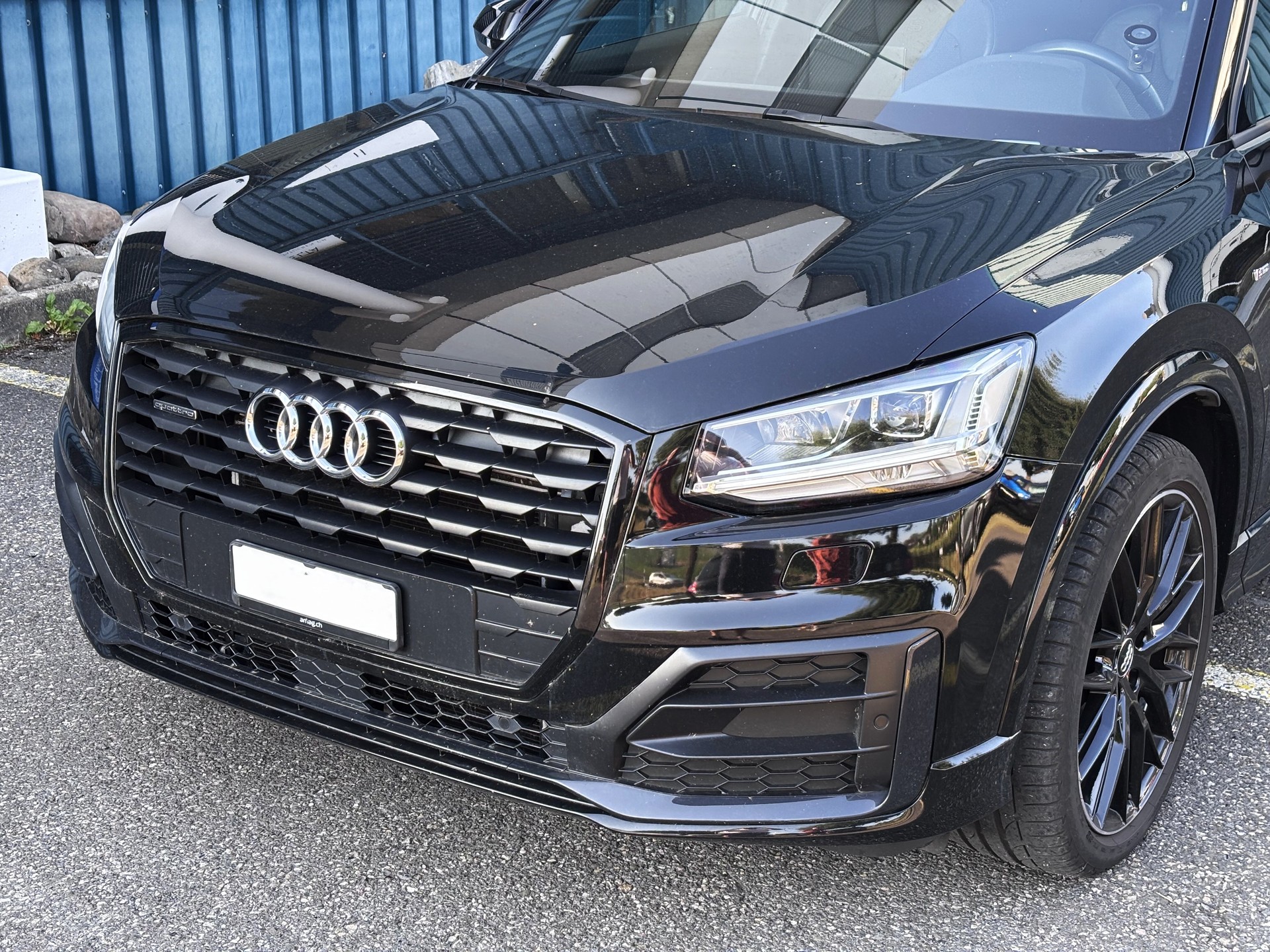 AUDI Q2 40 TFSI Sport Attraction *S Line* quattro S-tronic-showroom-element-1