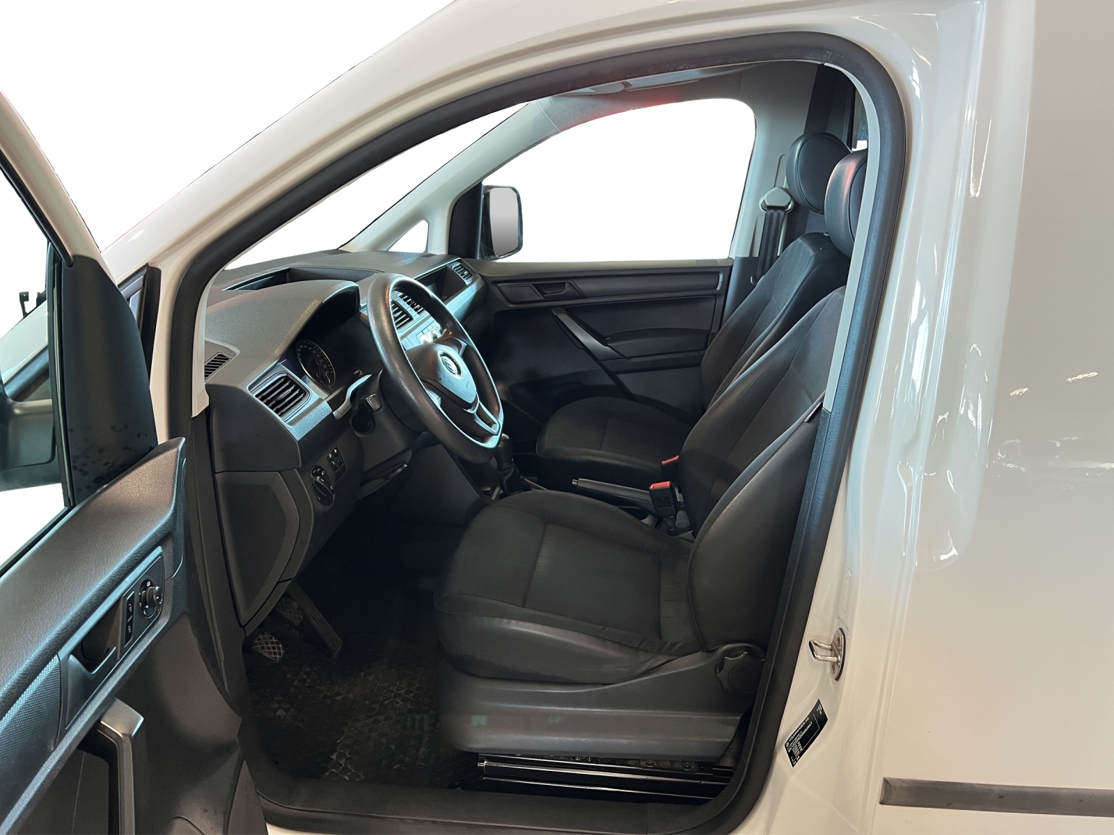 VW Caddy 1.2 TSI Entry BlueMotion Technology-image-8