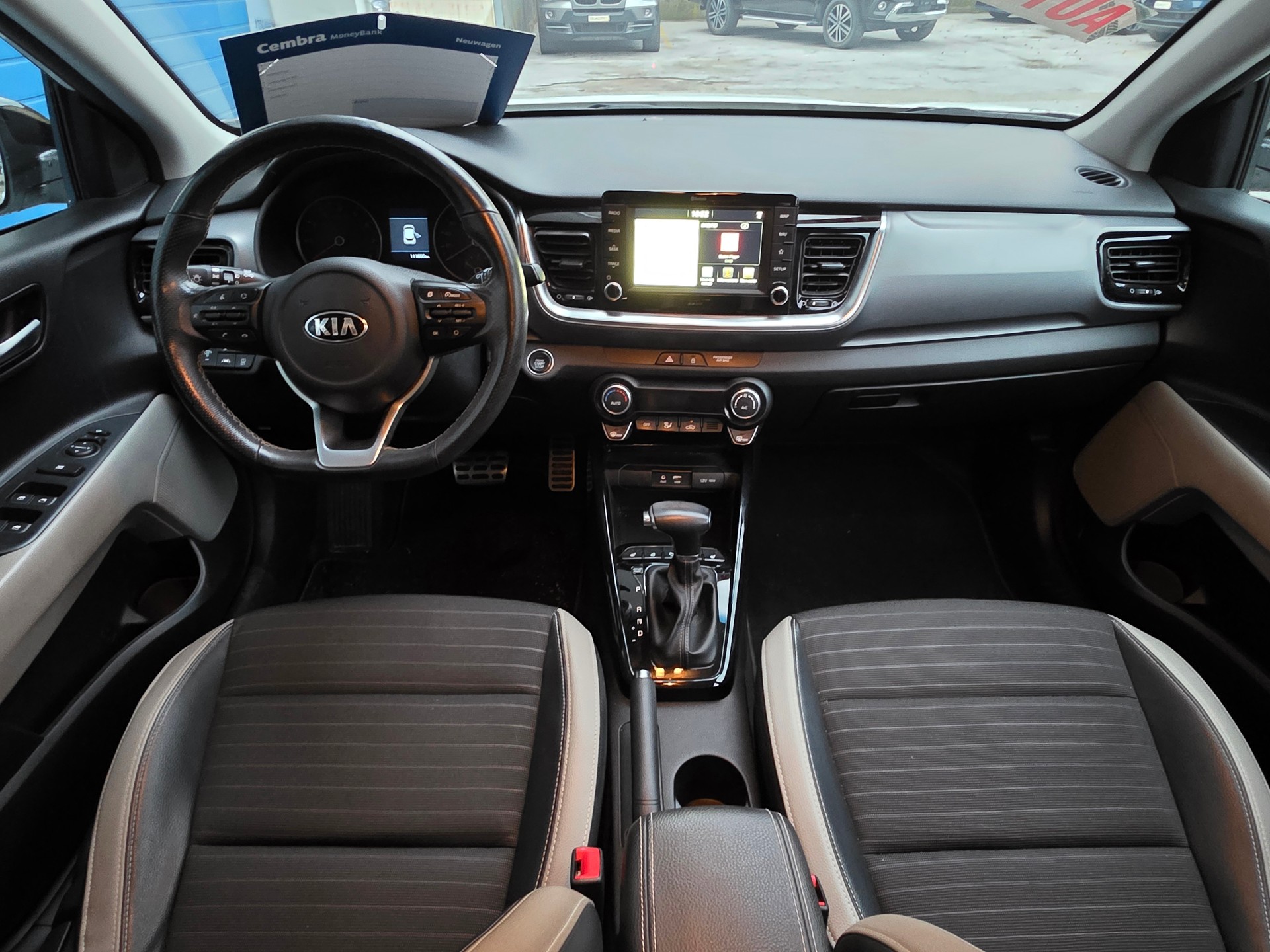 KIA Stonic 1.0 T-GDi-image-10