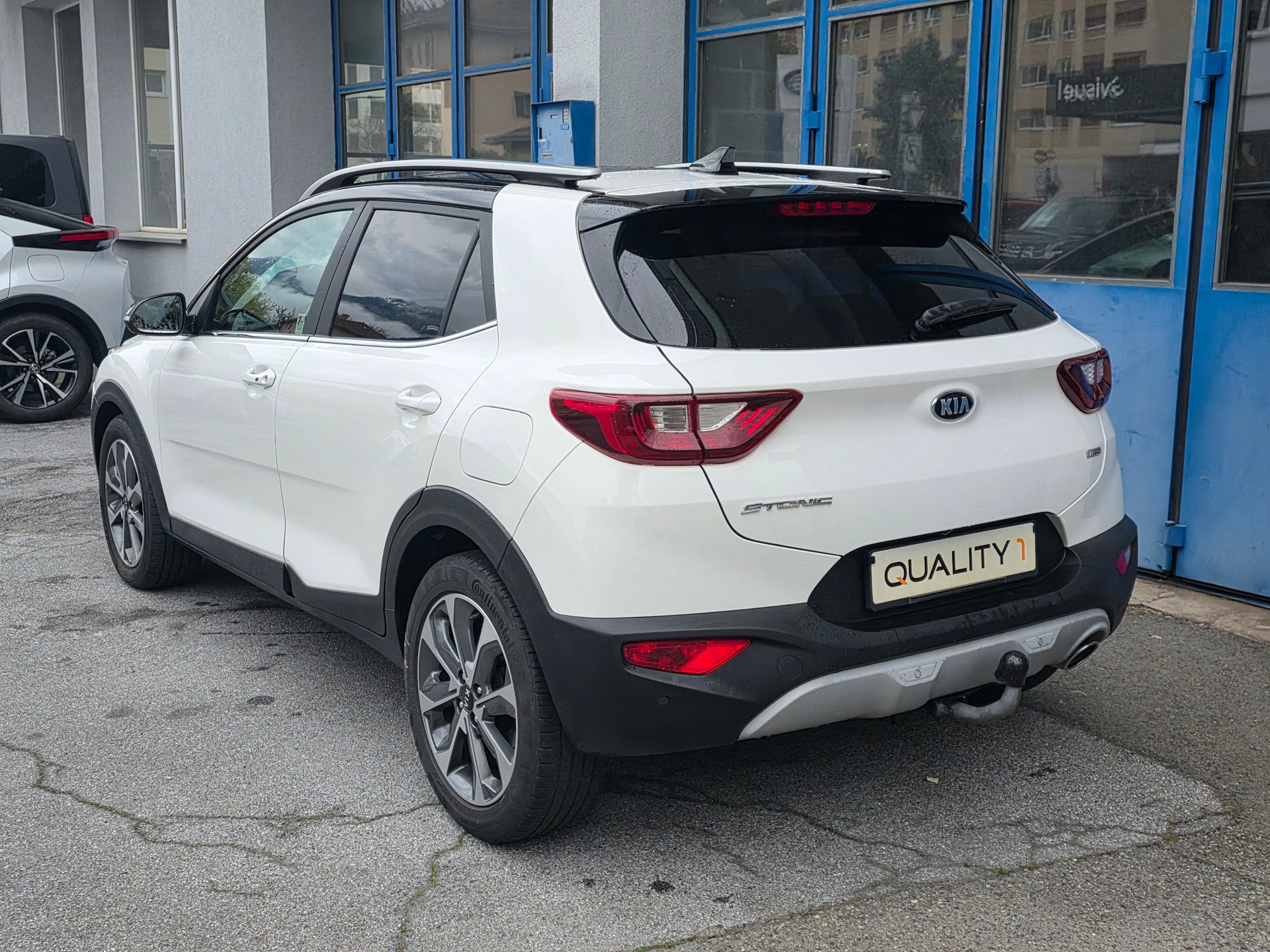 KIA Stonic 1.0 T-GDi-image-3