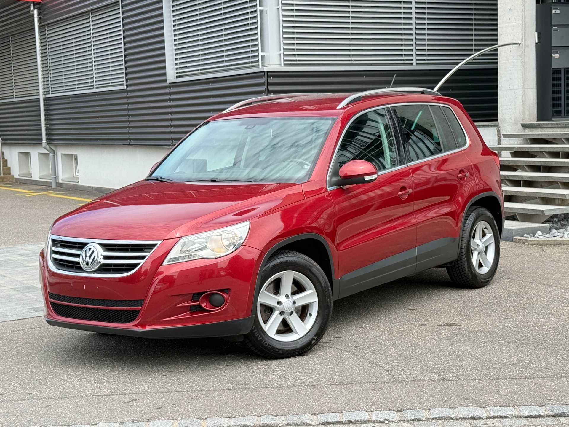 VW Tiguan 2.0 TDI Trend&Fun Tiptronic-image-0