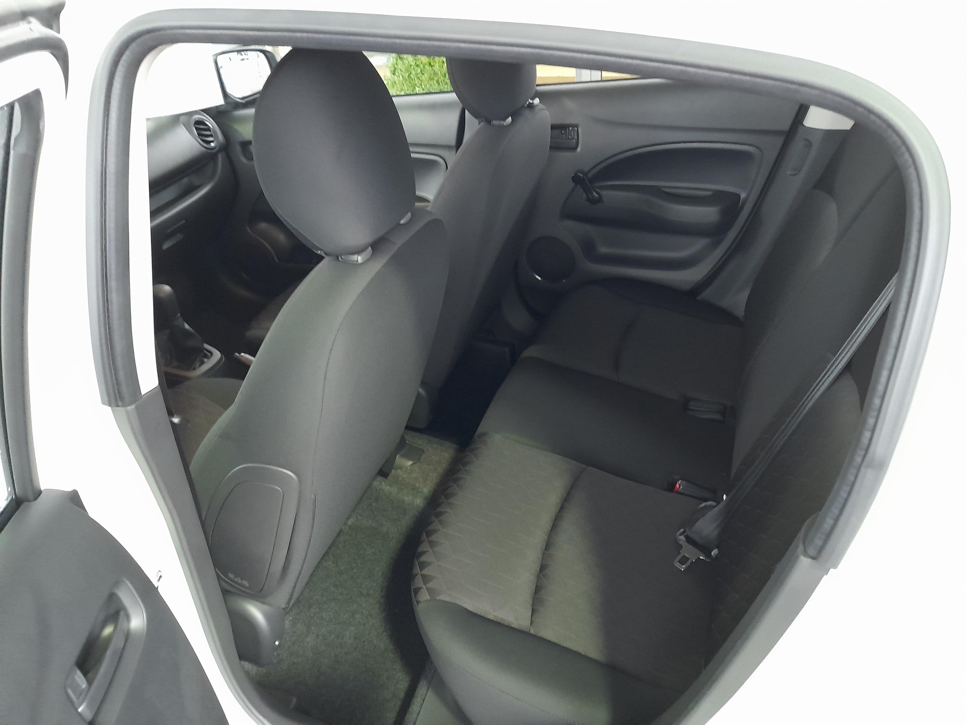 MITSUBISHI Space Star 1.2 MIVEC Inform-image-4
