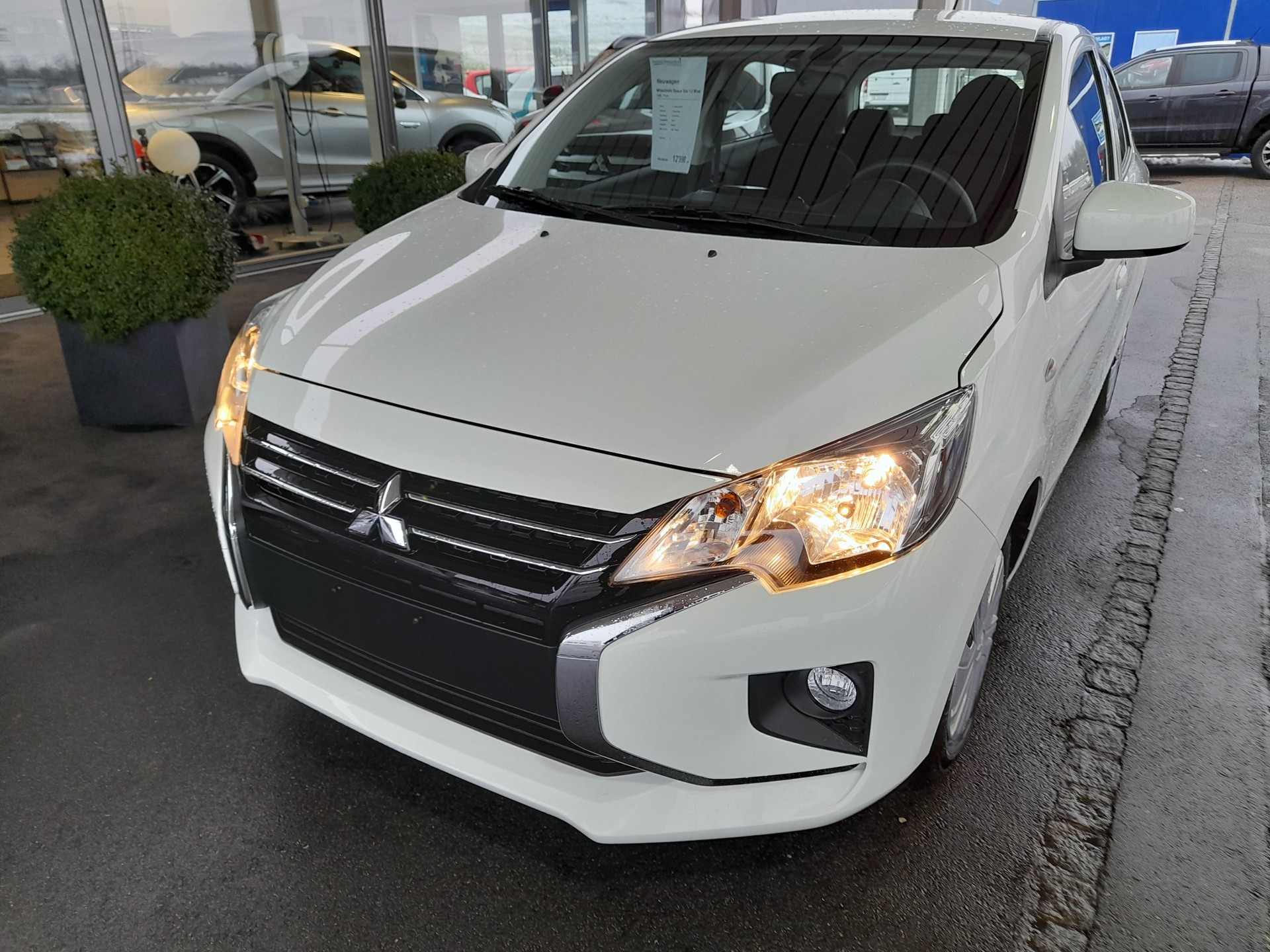 MITSUBISHI Space Star 1.2 MIVEC Inform-image-2