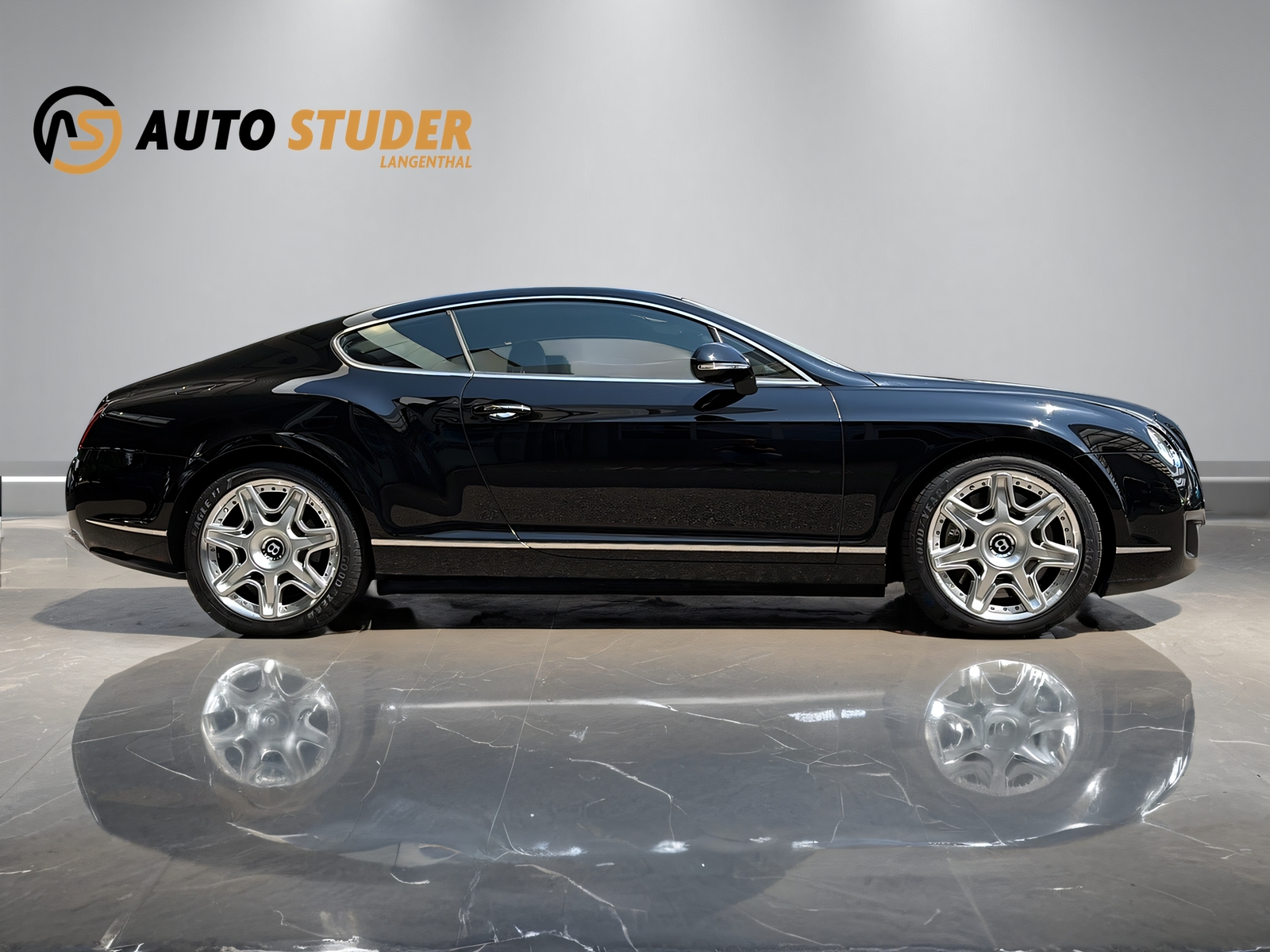 BENTLEY CONTINENTALental GT 6.0 V12-image-12