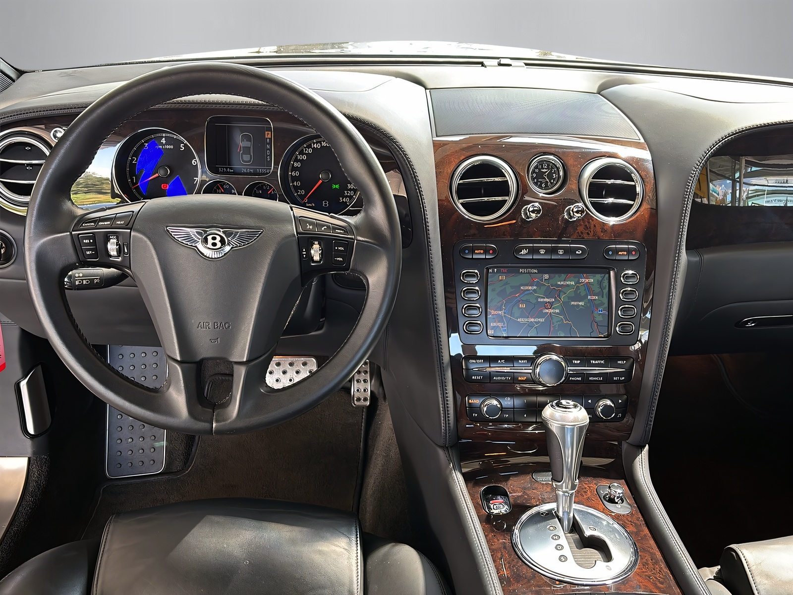 BENTLEY CONTINENTALental GT 6.0 V12-image-4