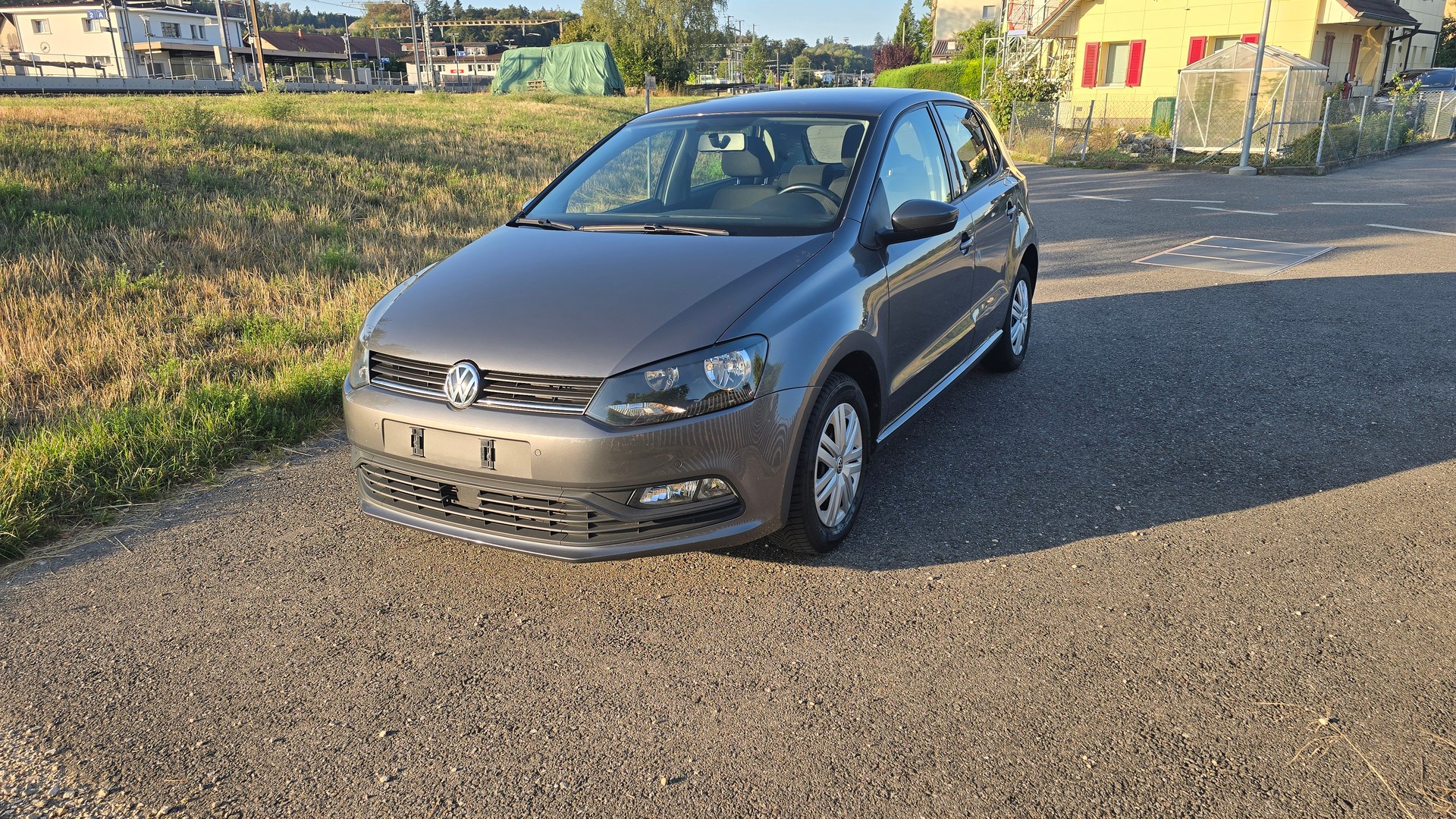 VW Polo 1.0 BMT Trendline-image-1