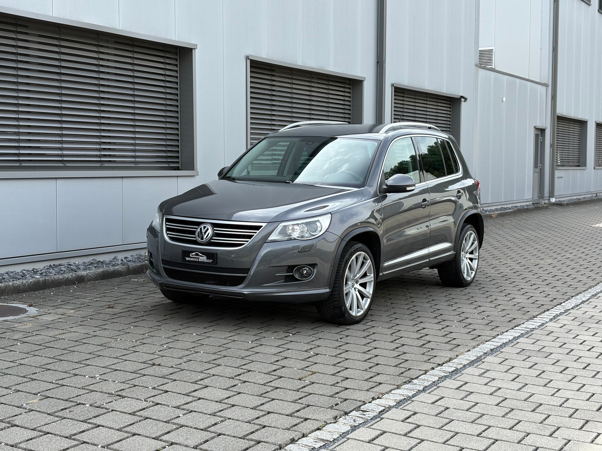 VW Tiguan 2.0 TDI 4Motion DSG R-Line-image-1
