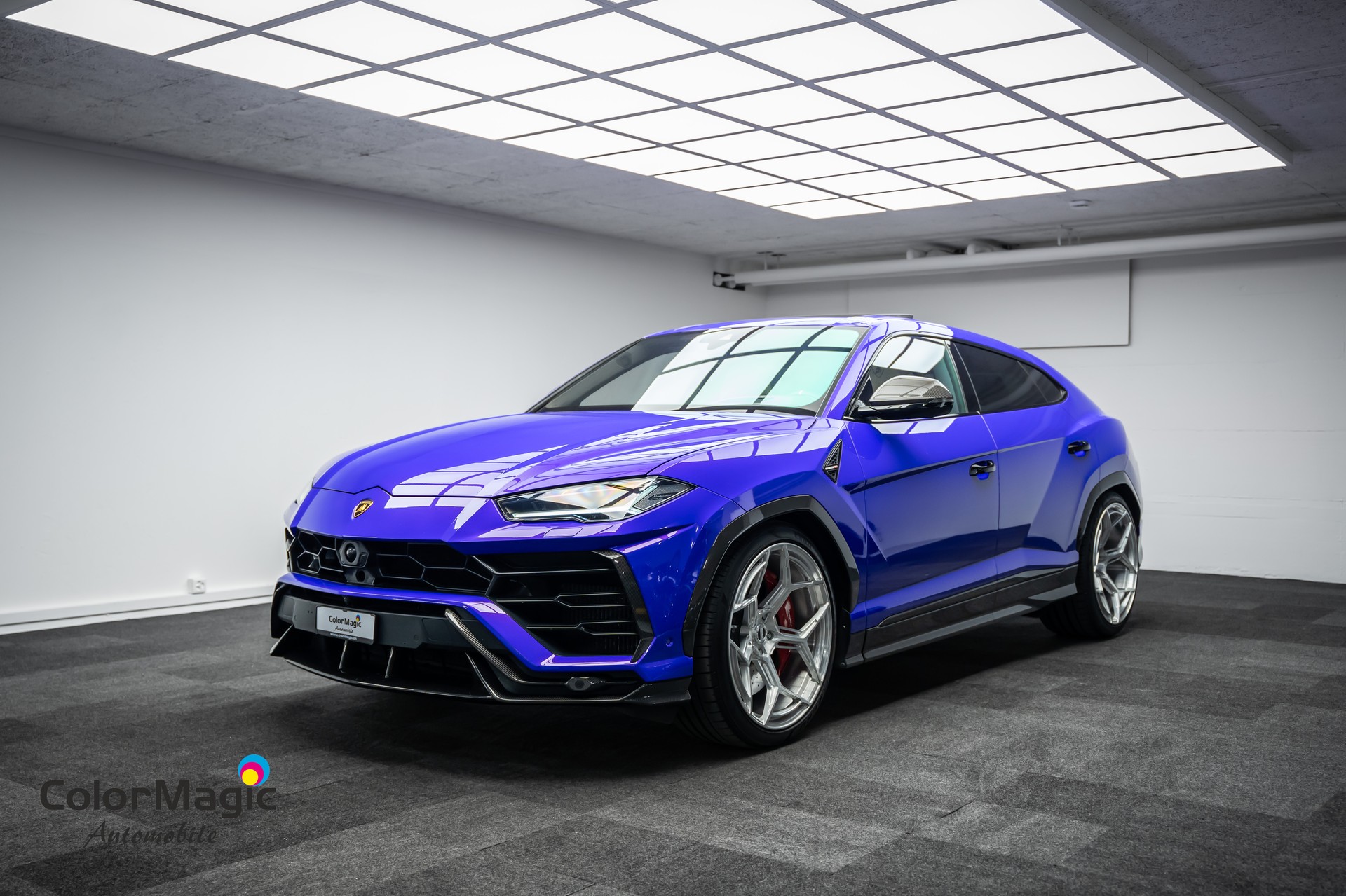 LAMBORGHINI URUS * FULL CARBON INNEN & AUSSEN * 23 ZOLL SCHMIEDERÄDER * LEASING AB 925 *