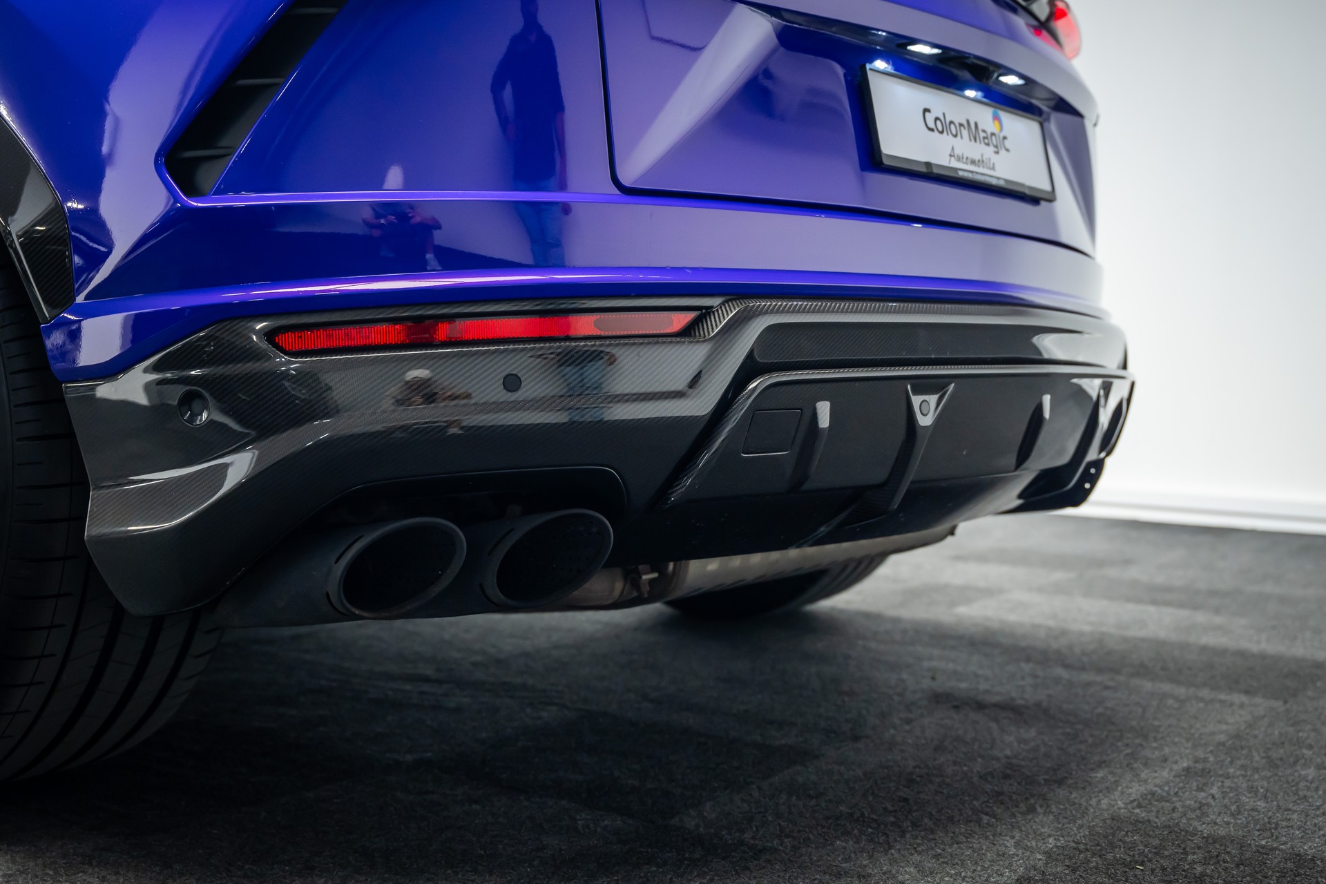 LAMBORGHINI URUS * FULL CARBON INNEN & AUSSEN * 23 ZOLL SCHMIEDERÄDER * LEASING AB 925 *-image-14