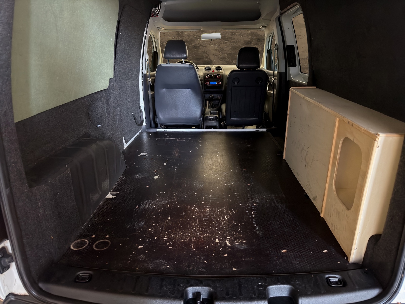 VW Caddy Maxi 2.0 EcoFuel-image-12