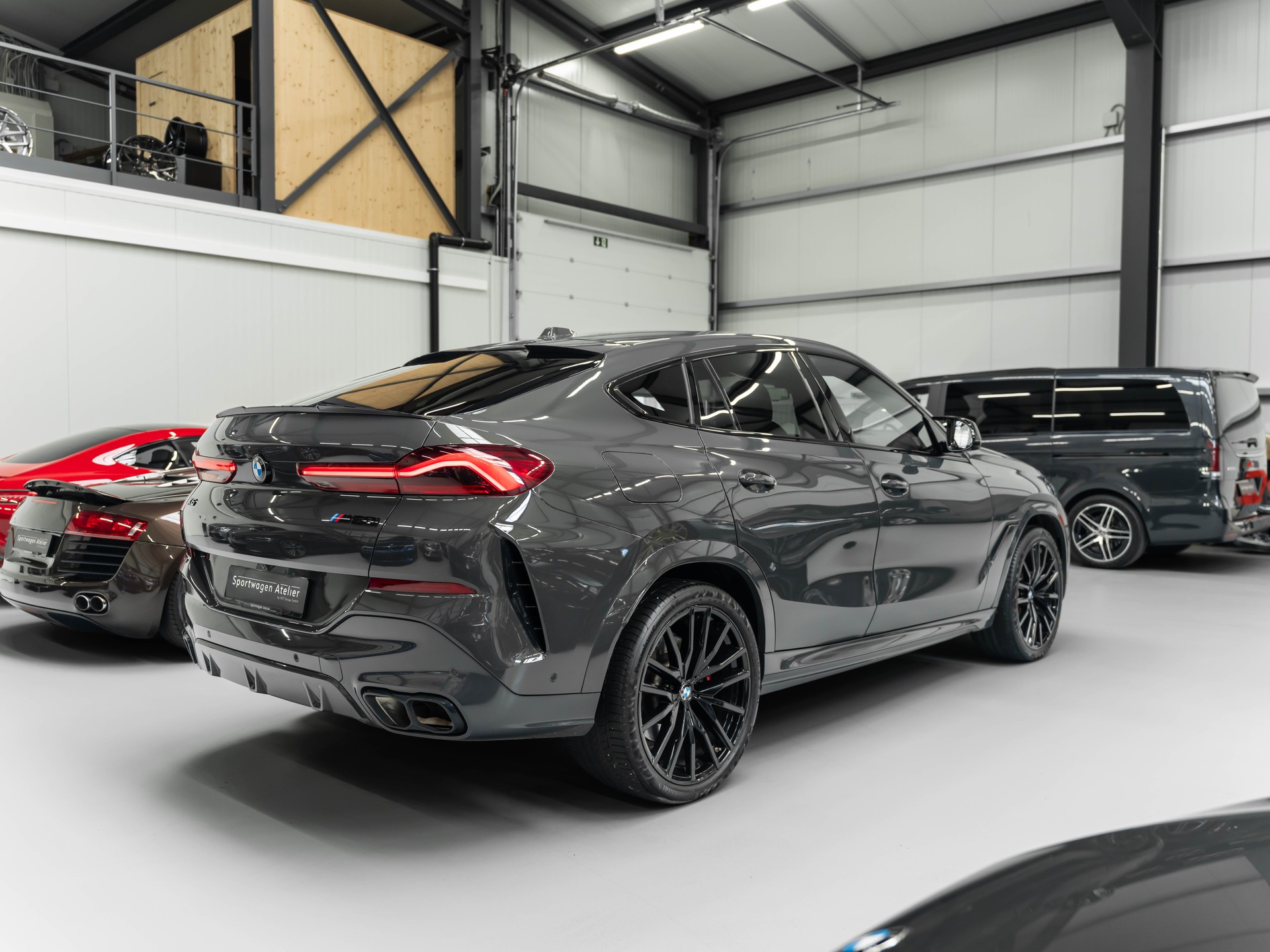 BMW X6 xDrive 48V M60i M Sport Pro Steptronic-image-3