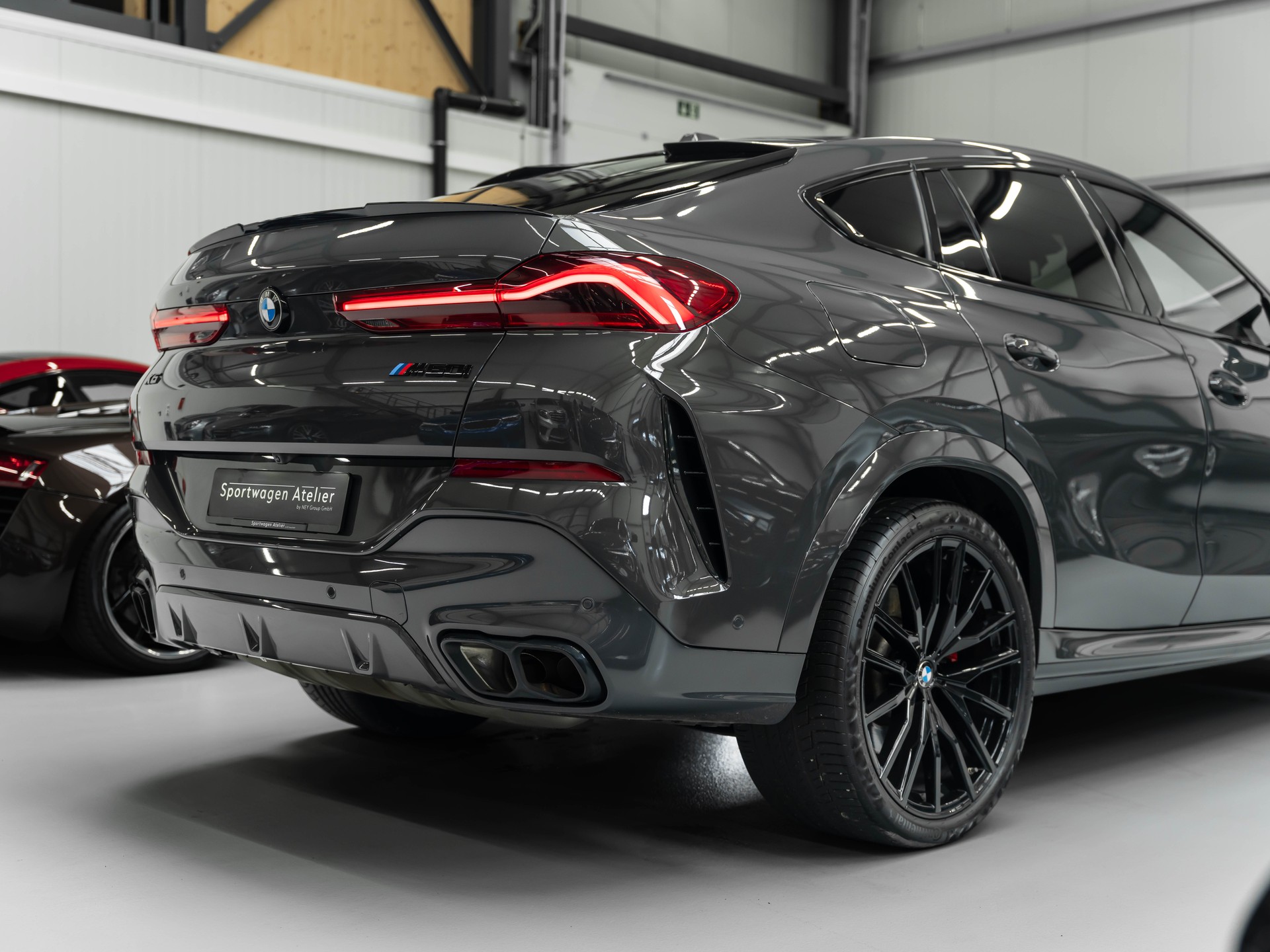 BMW X6 xDrive 48V M60i M Sport Pro Steptronic-image-15