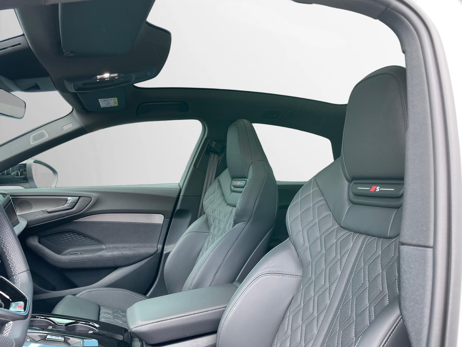 AUDI S5 Limousine TFSI quattro S tronic-image-5