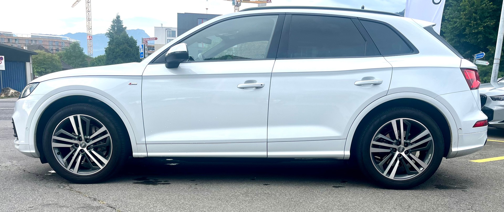 AUDI Q5 45 TFSI S-LINE sport quattro S-tronic*245PS*AHK 2400KG*-image-9