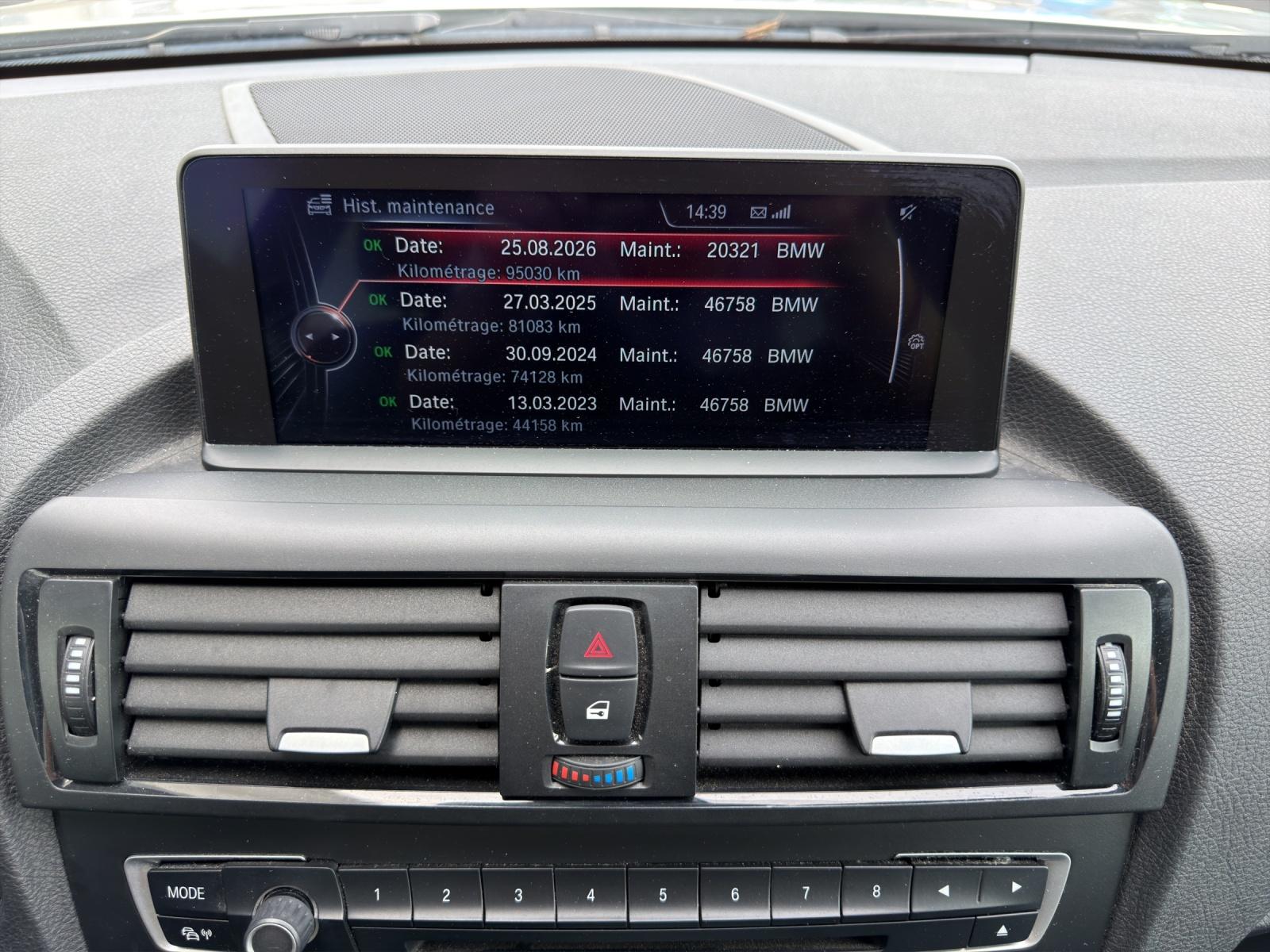 BMW M135i xDrive Steptronic (CH)-image-21