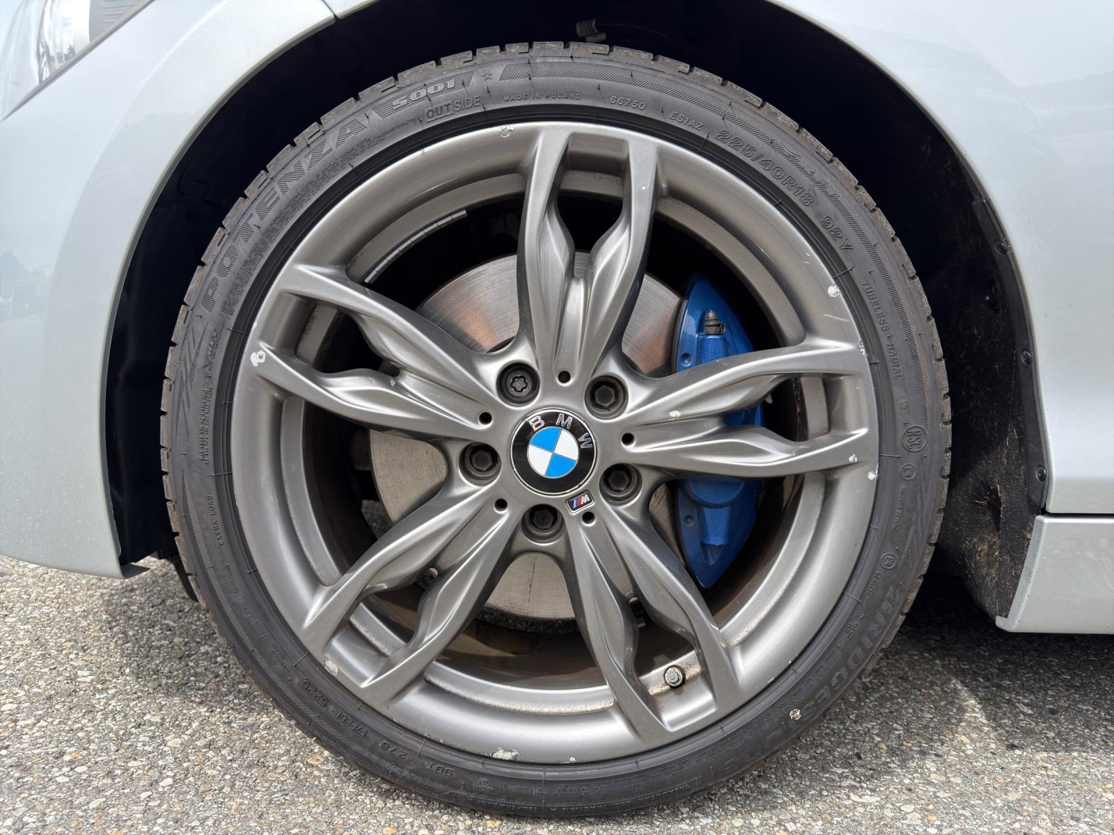 BMW M135i xDrive Steptronic (CH)-image-7