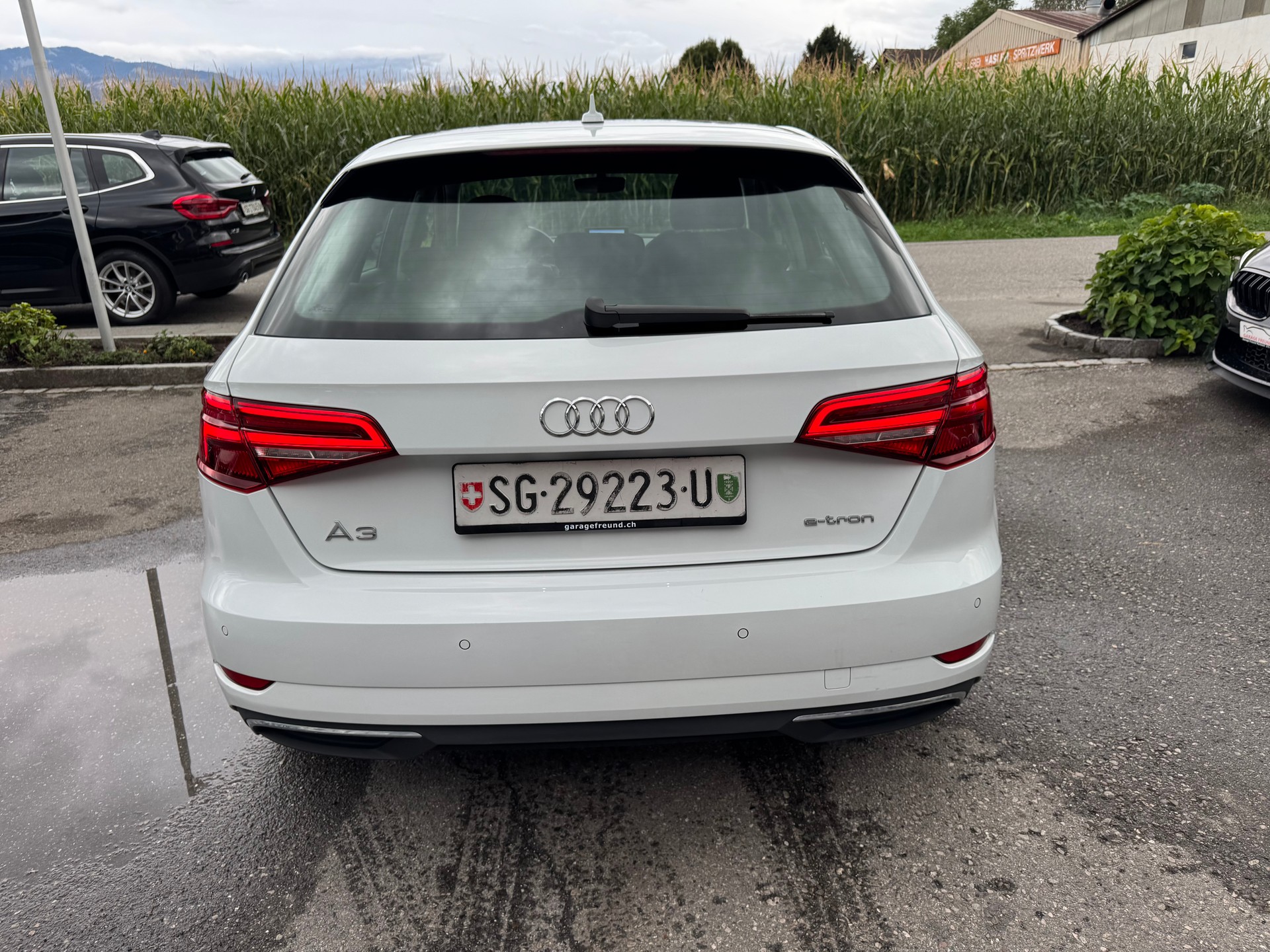 AUDI A3 Sportback 1.4 e-tron Sport S-tronic-image-6