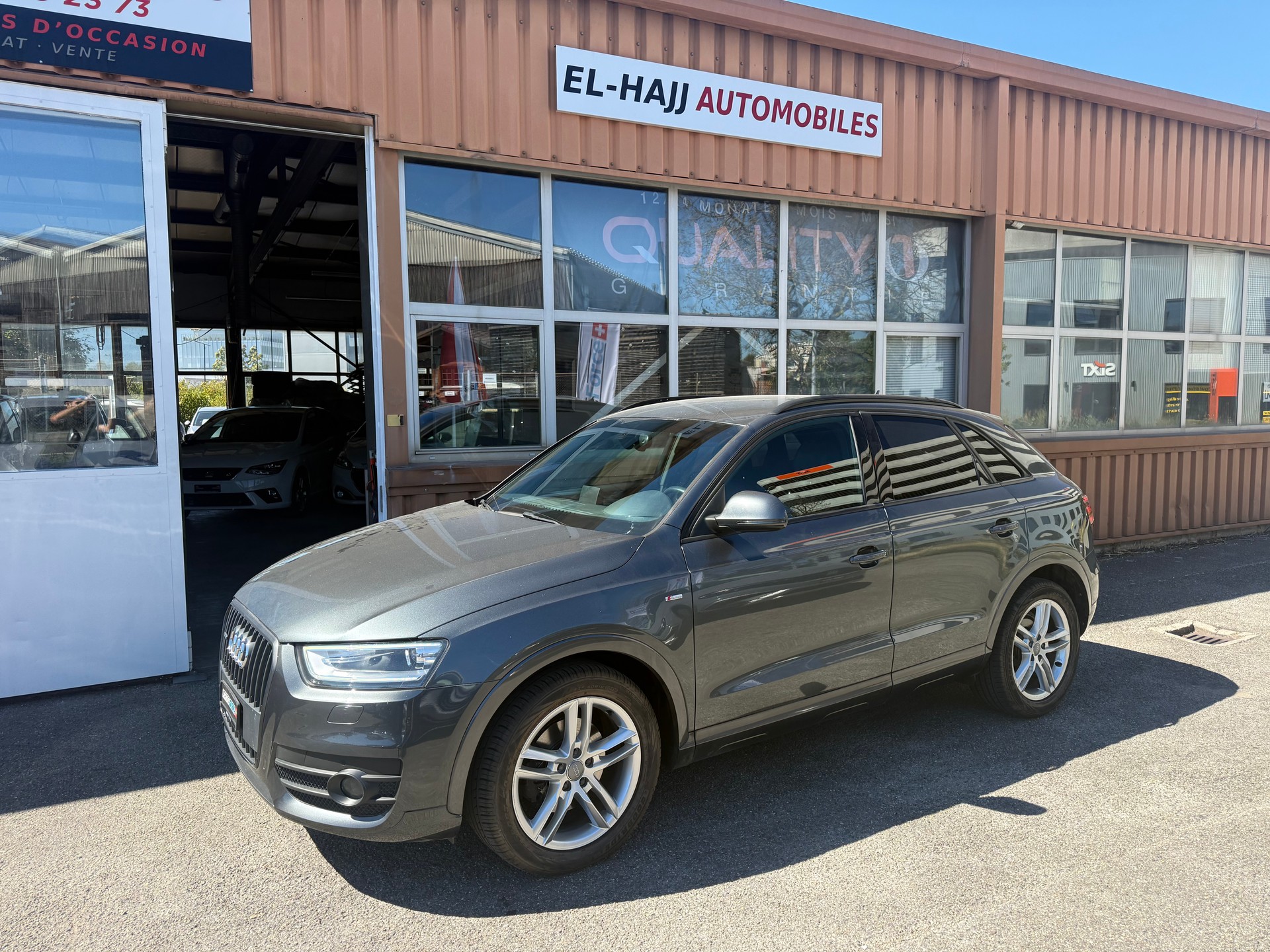 AUDI Q3 2.0 TFSI quattro S-tronic