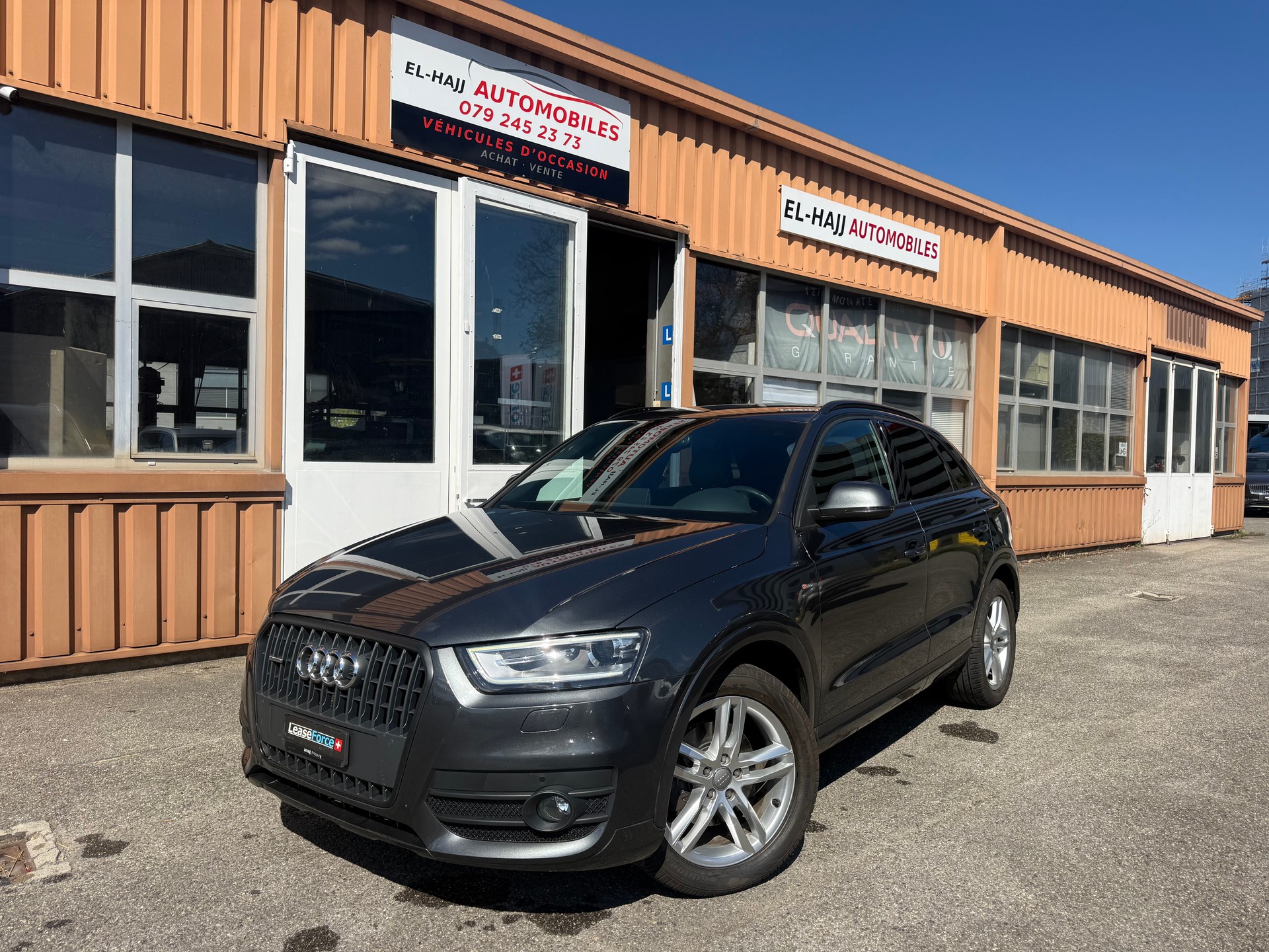 AUDI Q3 2.0 TFSI quattro S-tronic