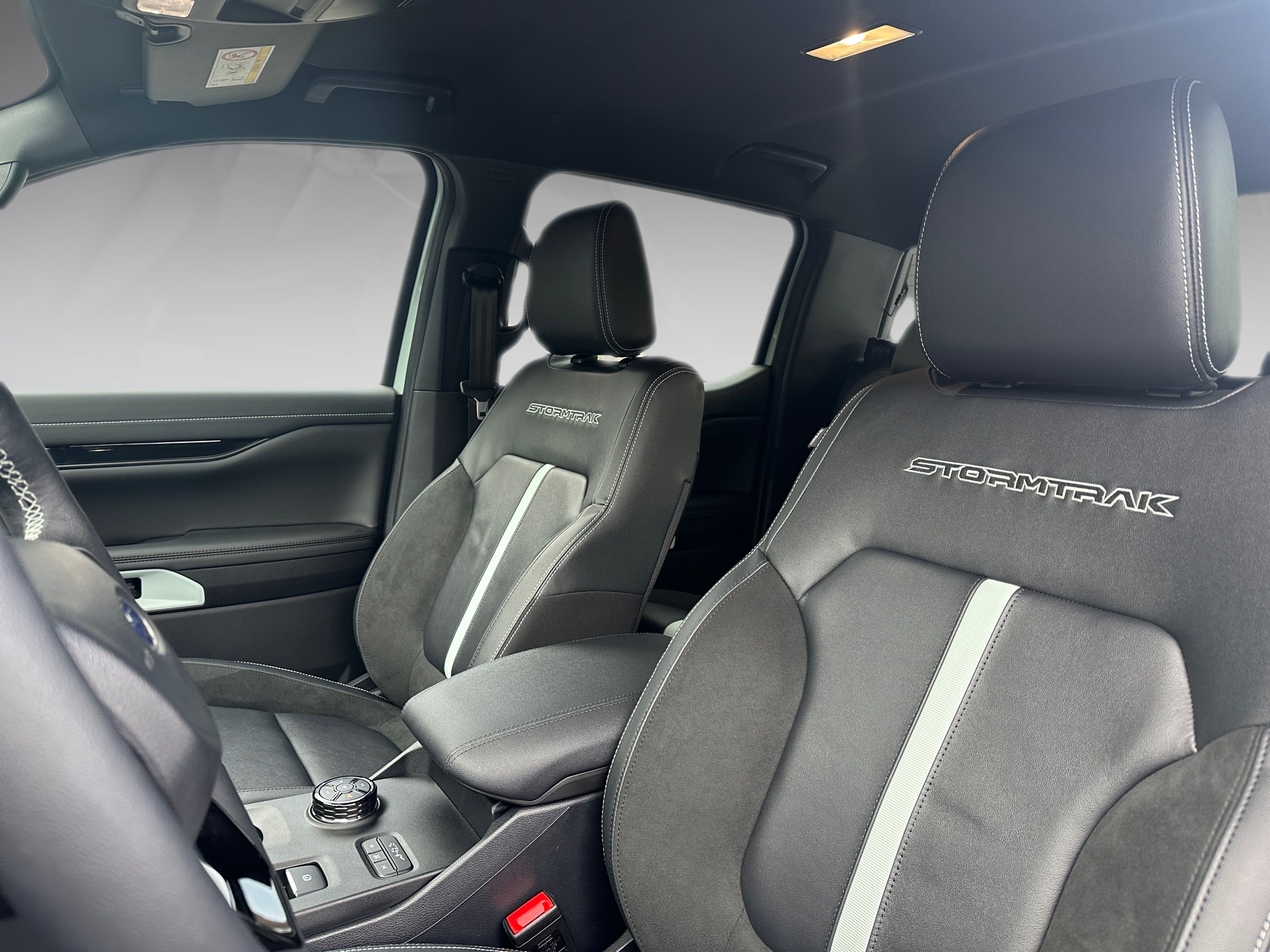 FORD Ranger Wildtrak 2.3 Eco Boost e-4WD Automat-image-6
