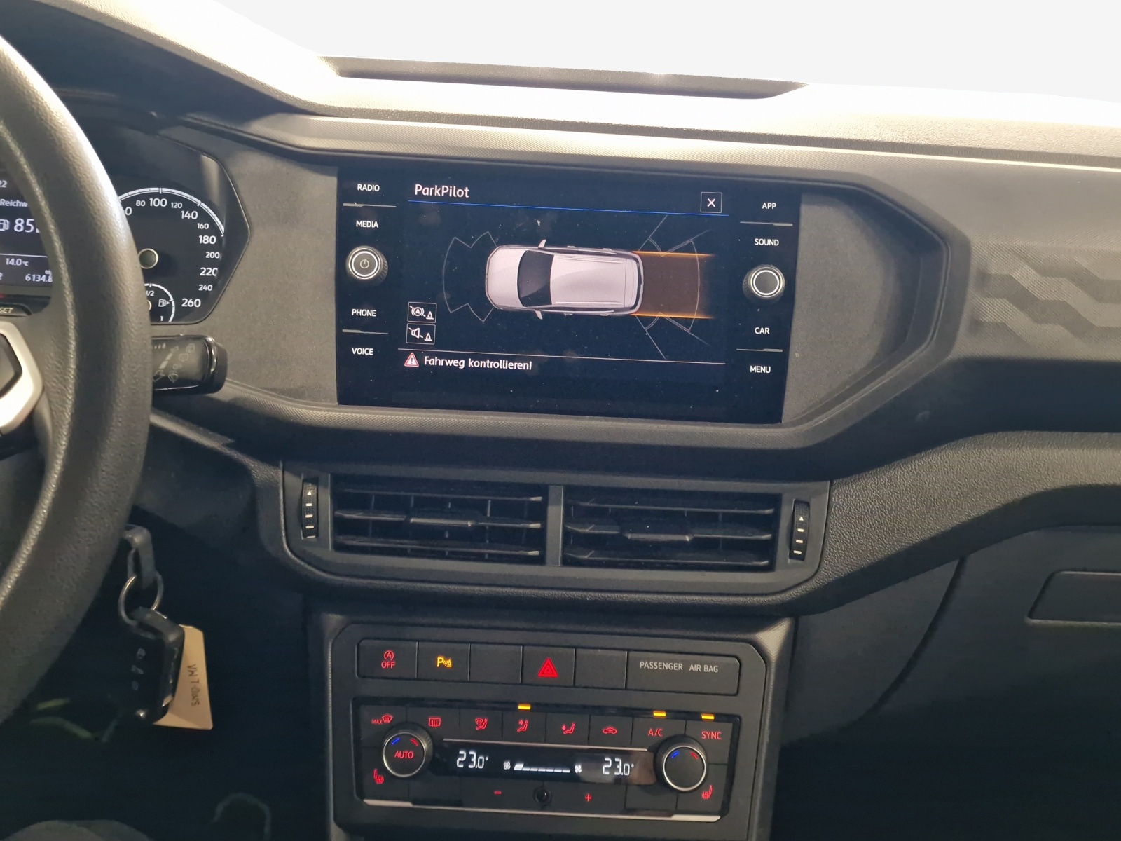 VW T-Cross 1.0 TSI-image-15