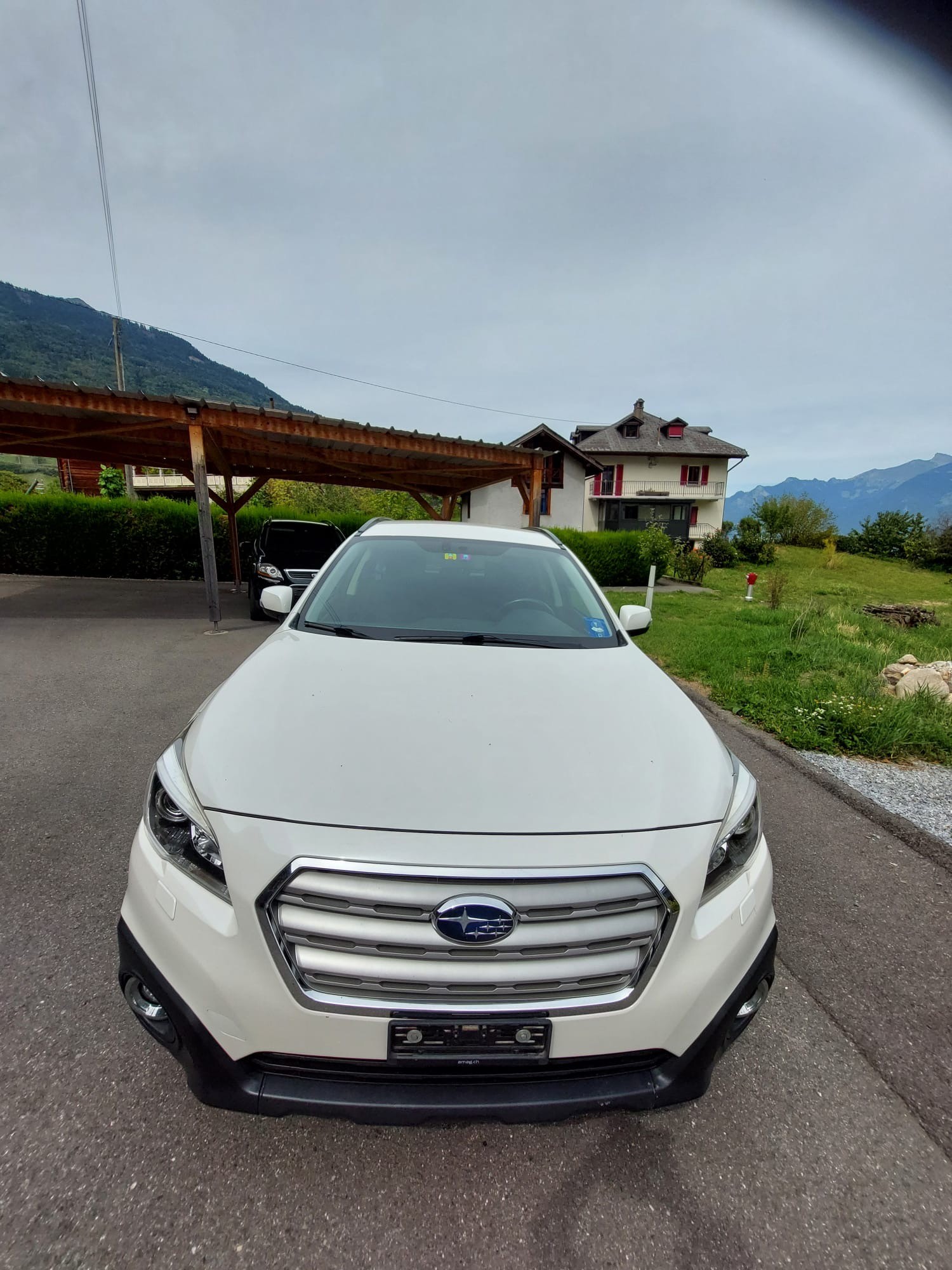 SUBARU Outback 2.0D Swiss AWD