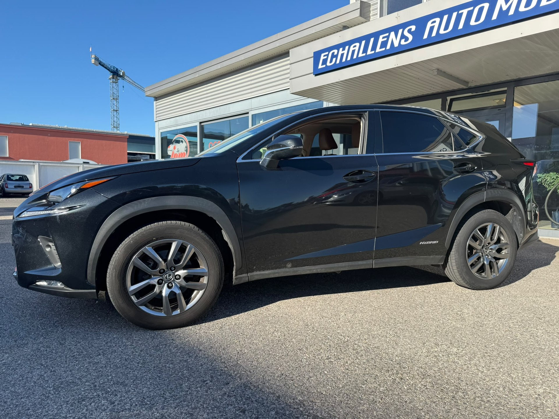 LEXUS NX 300h Comfort E-Four Automatic-image-0