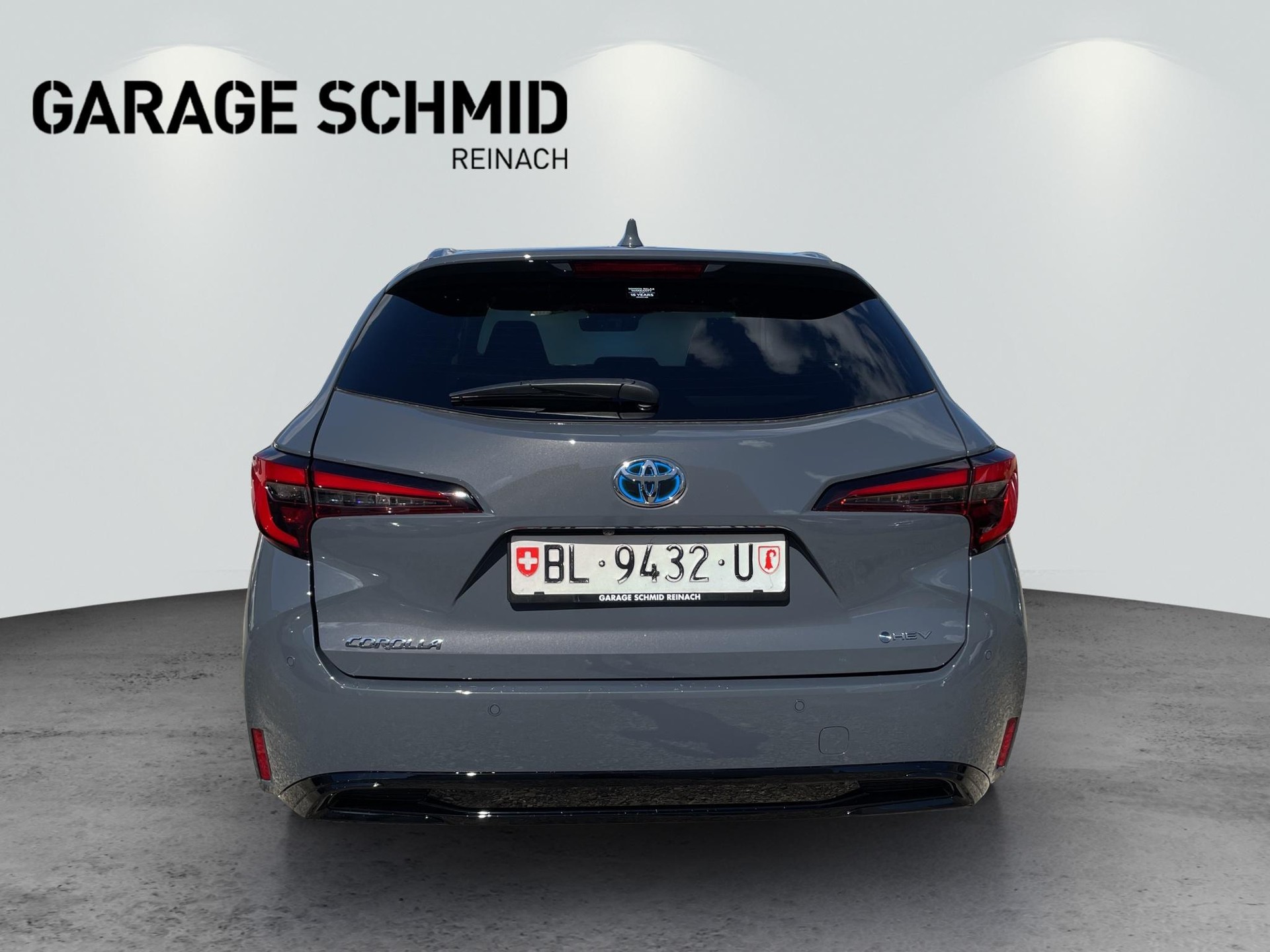 TOYOTA Corolla Touring Sports 2.0 HSD Swiss Edition-image-5