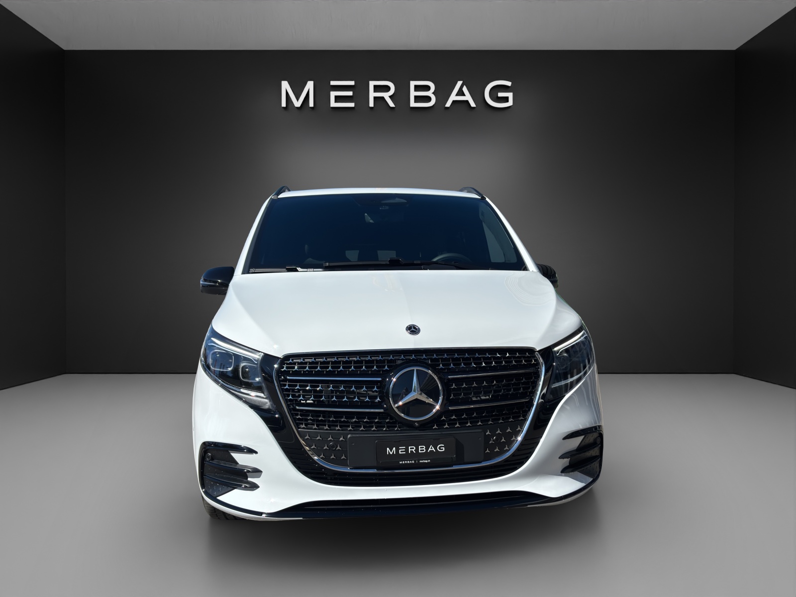 MERCEDES-BENZ V 300 d lang 4Matic Swiss Edition 9G-Tronic-image-1