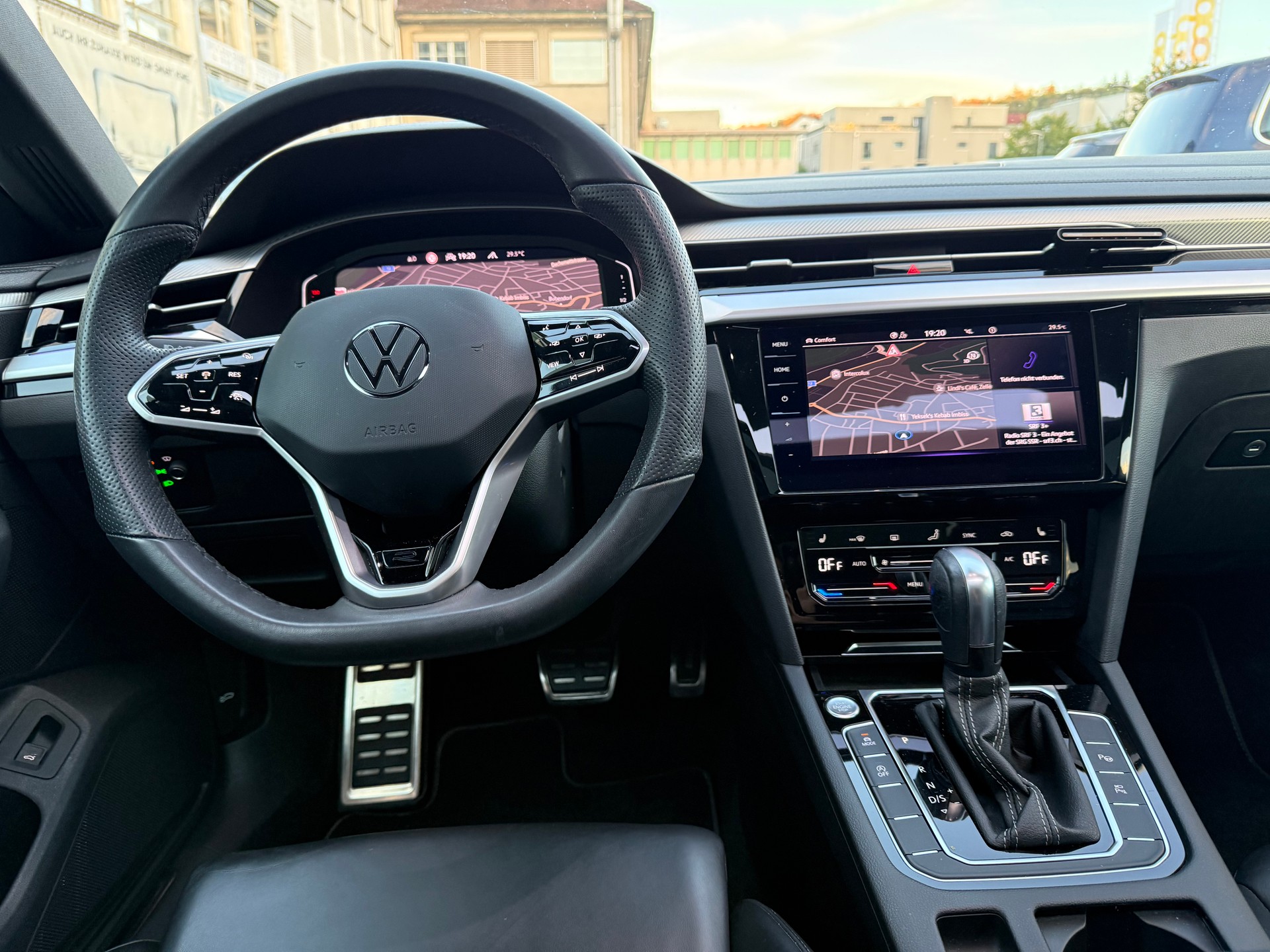 VW Arteon SB 2.0 TSI R-Line 4Motion DSG-image-5