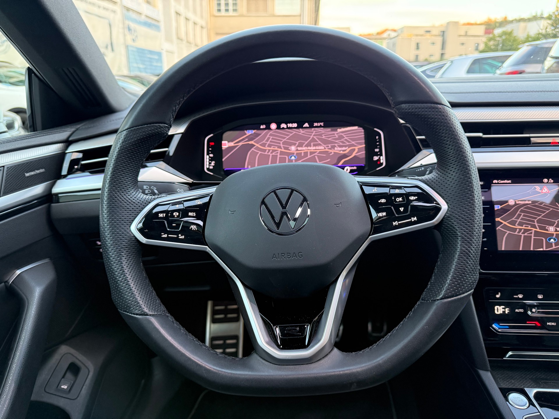 VW Arteon SB 2.0 TSI R-Line 4Motion DSG-image-8