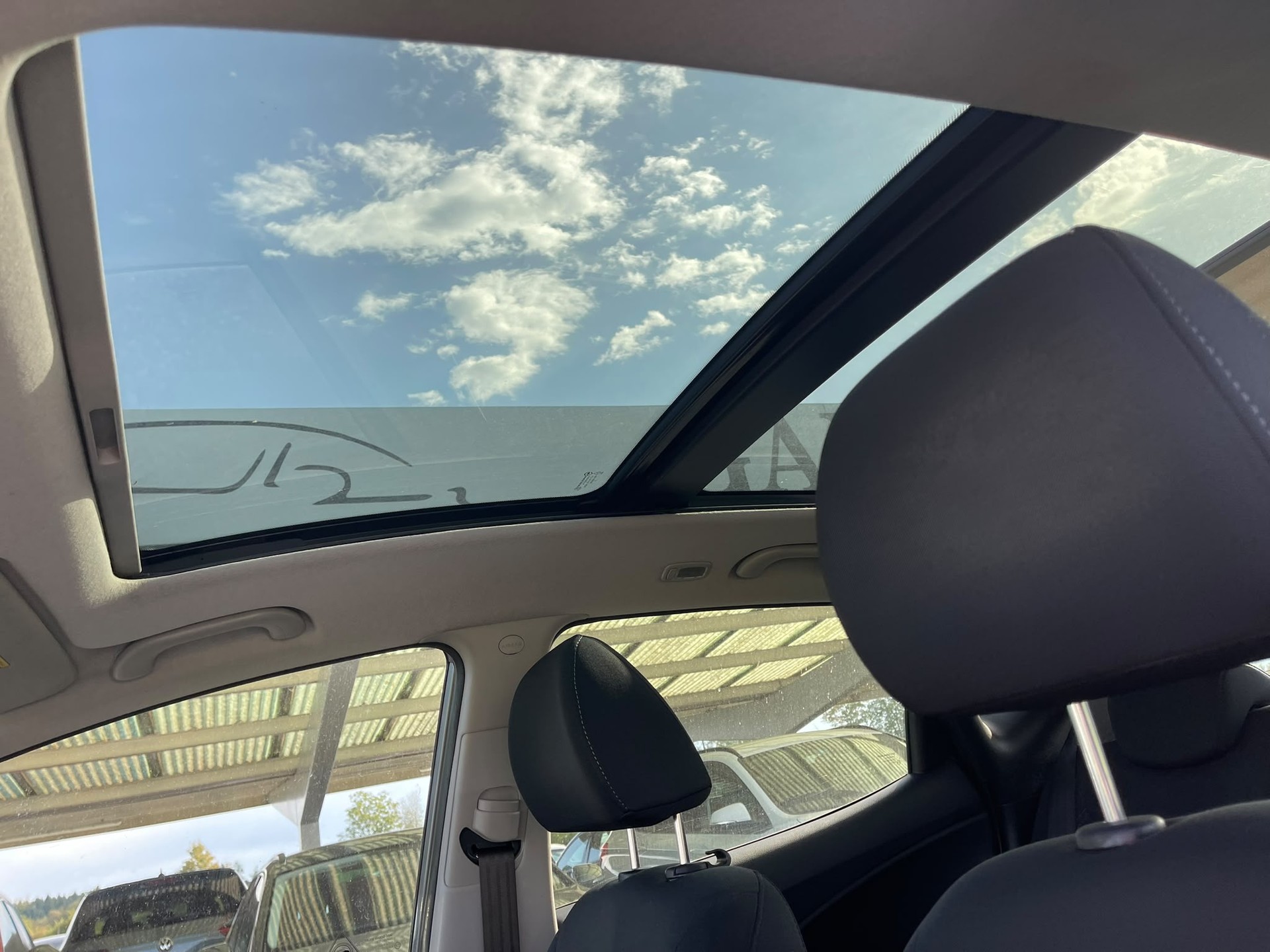 HYUNDAI iX20 1.6 Style-image-10