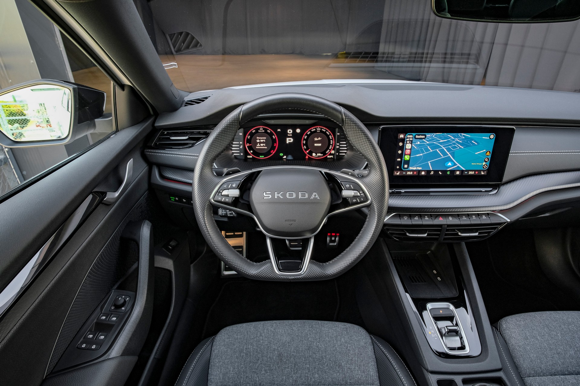 SKODA Octavia Combi 1.5 TSI mHEV DSG SportLine-image-15