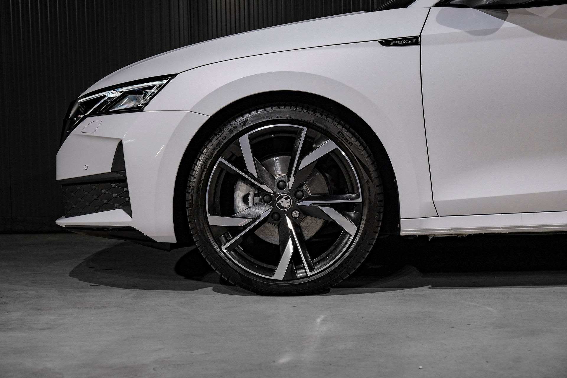 SKODA Octavia Combi 1.5 TSI mHEV DSG SportLine-image-24