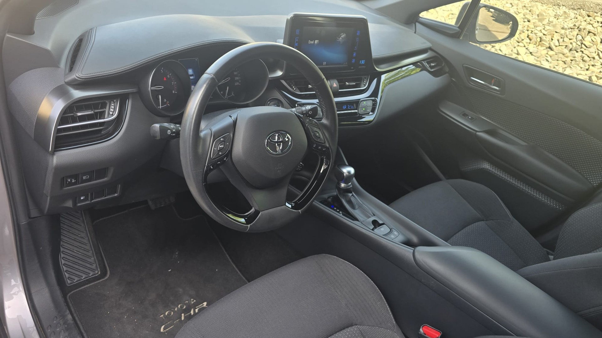 TOYOTA C-HR 1.2 Turbo Style 4WD Multidrive S 8 alu, 1.Hand, 1ere main, CH AUTO, 8 service OK Toyota CH-image-3