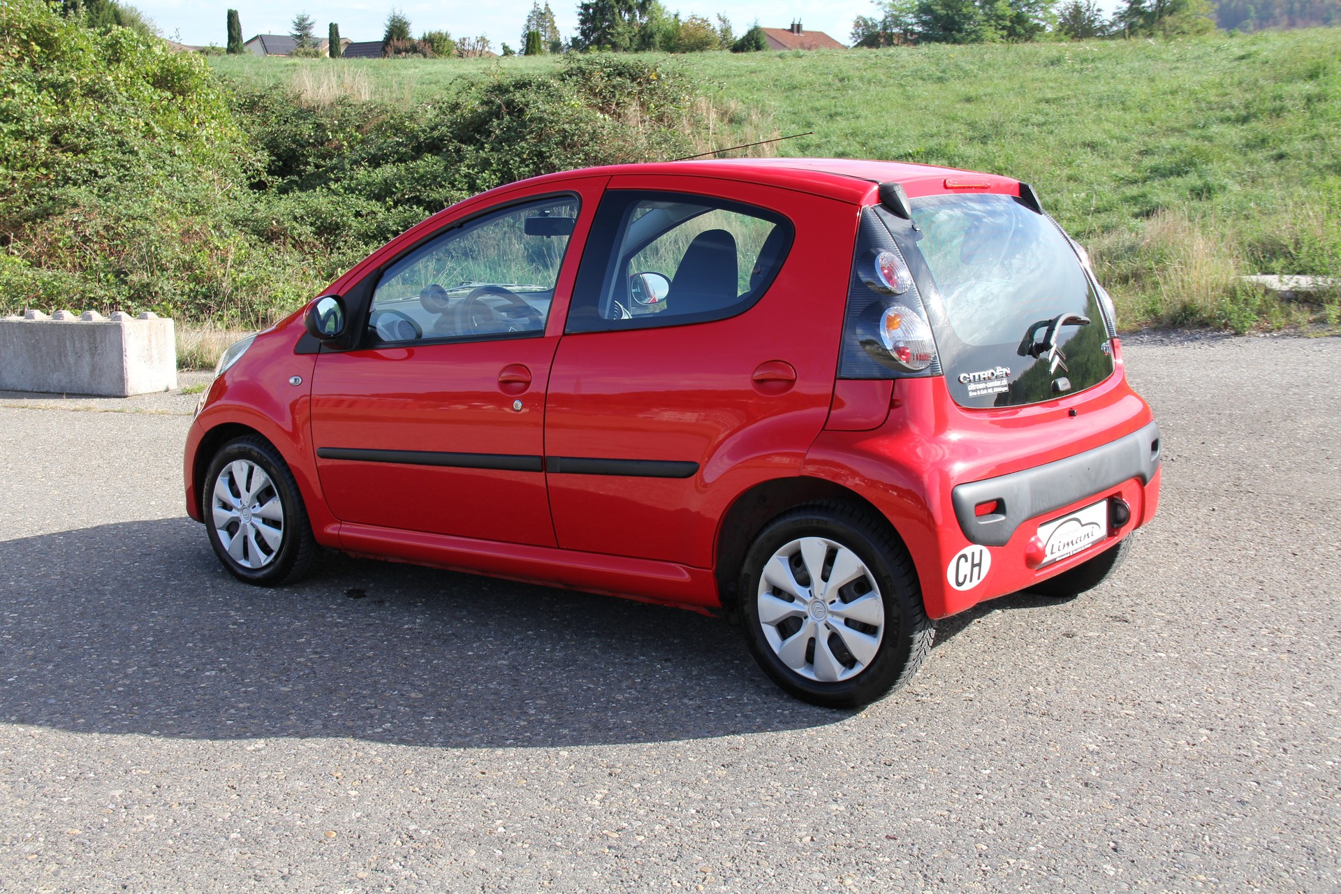 CITROEN C1 1.0i Chic SensoDrive-image-6