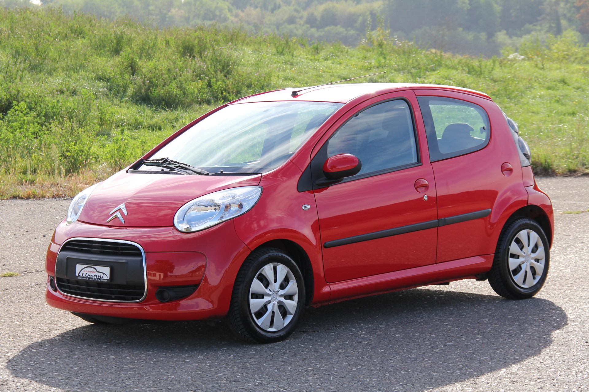 CITROEN C1 1.0i Chic SensoDrive-image-1