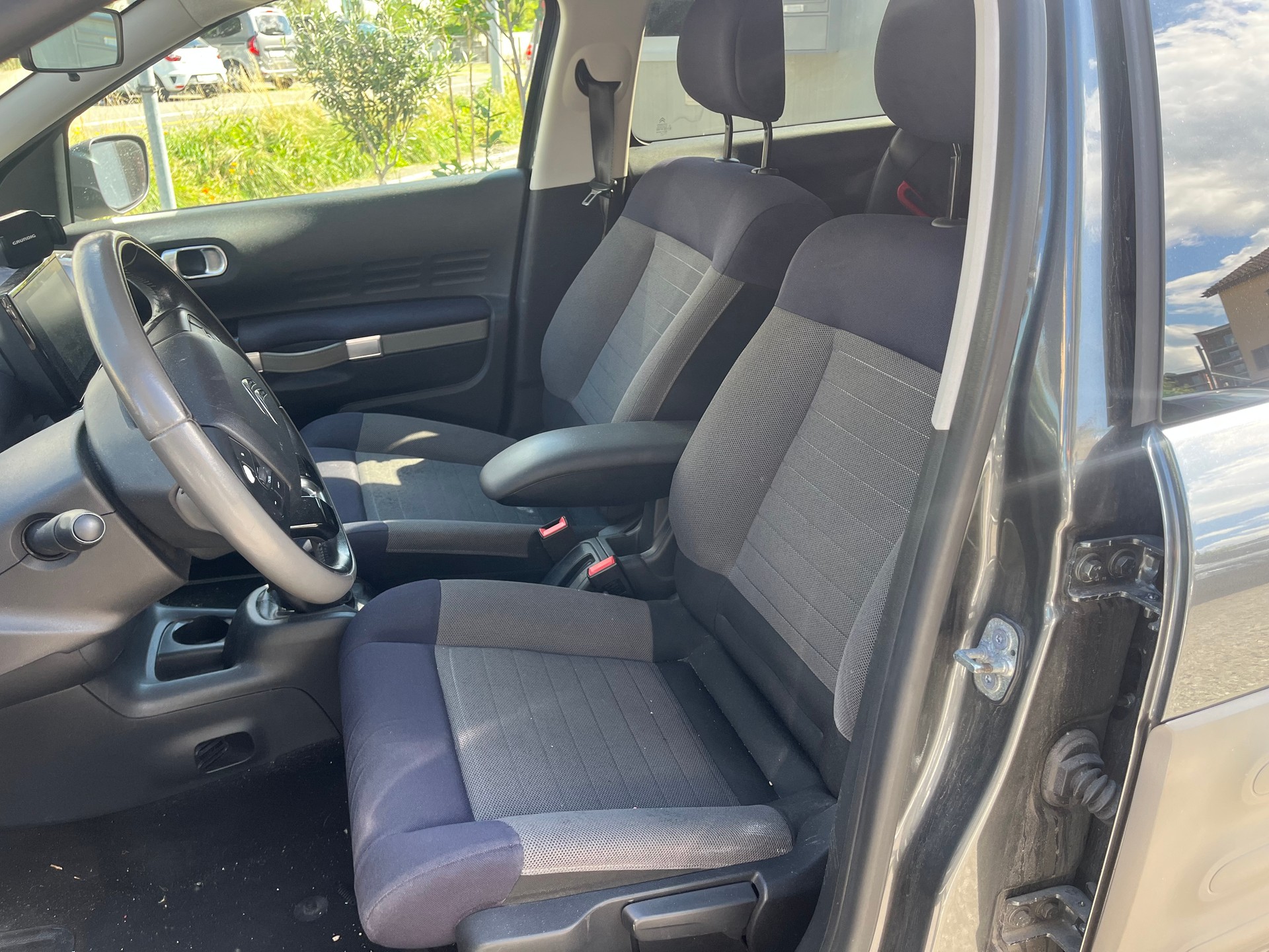 CITROEN C4 Cactus 1.2 e-THP Shine Edition-image-10