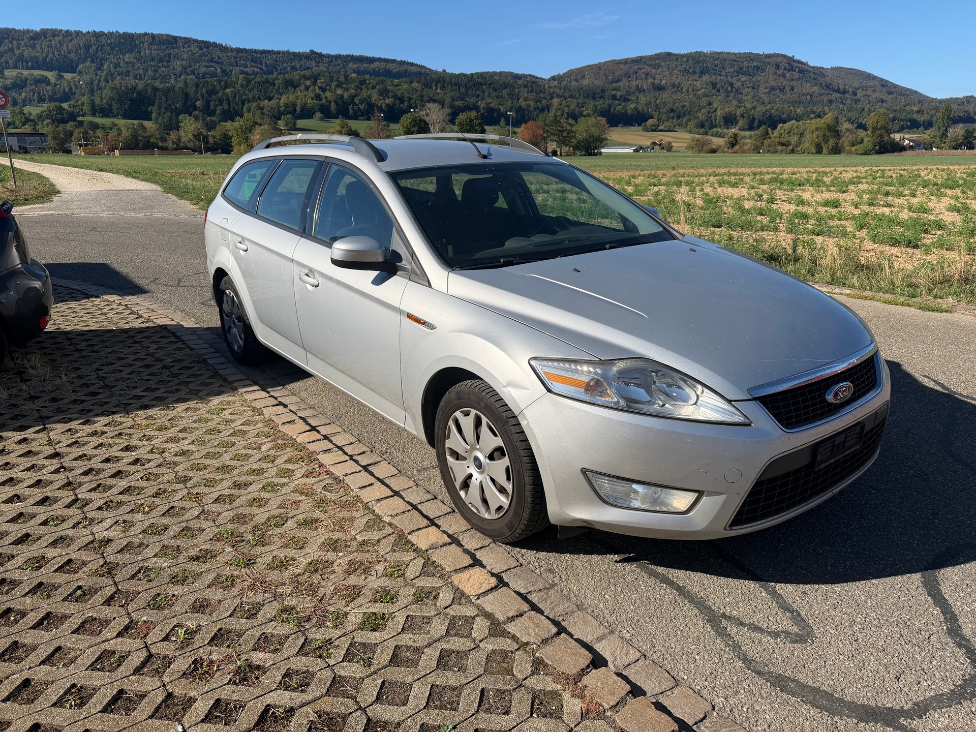 FORD Mondeo 2.0 TDCi 16V Ghia-image-2