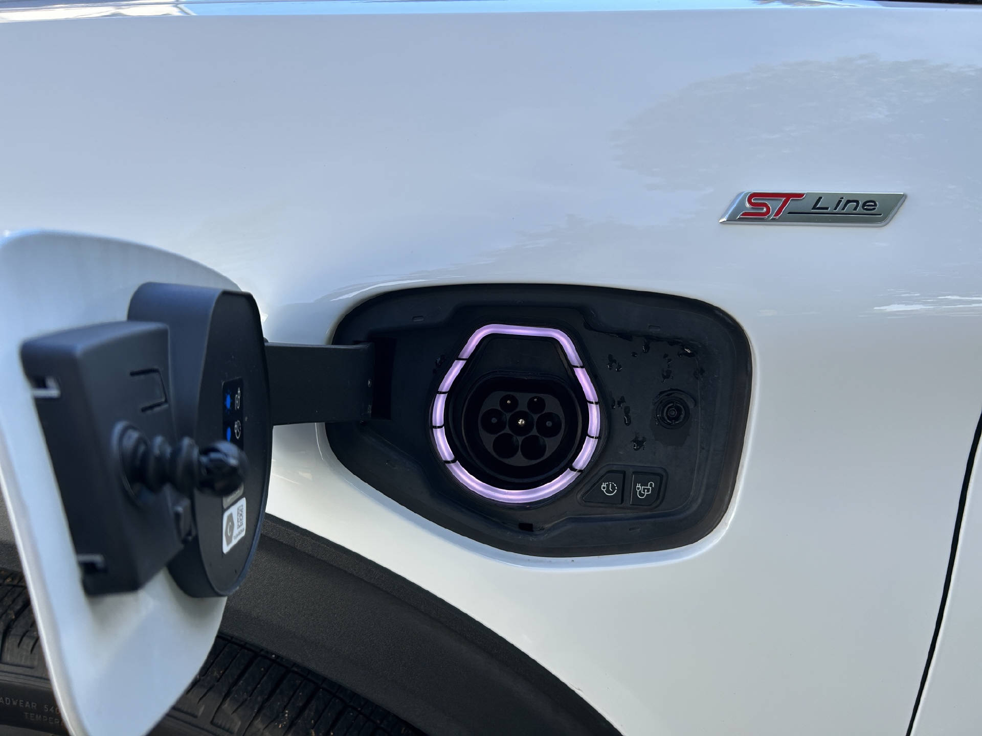 FORD Explorer 3.0 V6 Plug-in Hybrid ST-Line-image-29