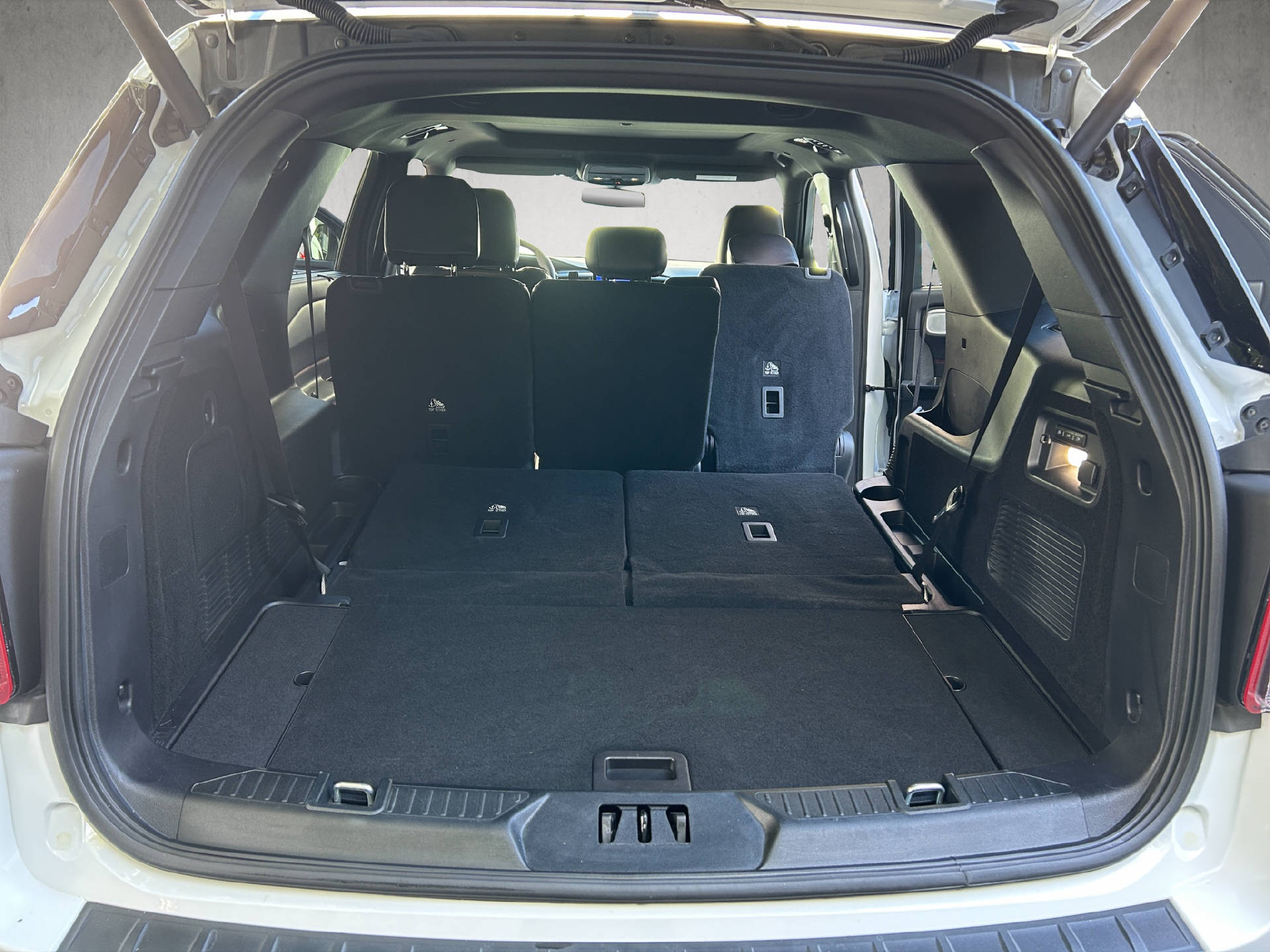 FORD Explorer 3.0 V6 Plug-in Hybrid ST-Line-image-20