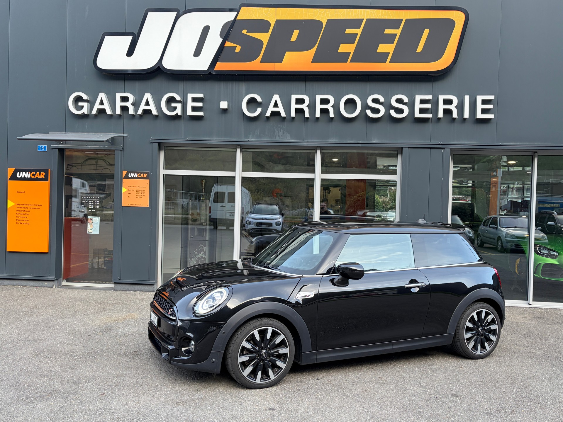 MINI Cooper S Steptronic DKG-image-0