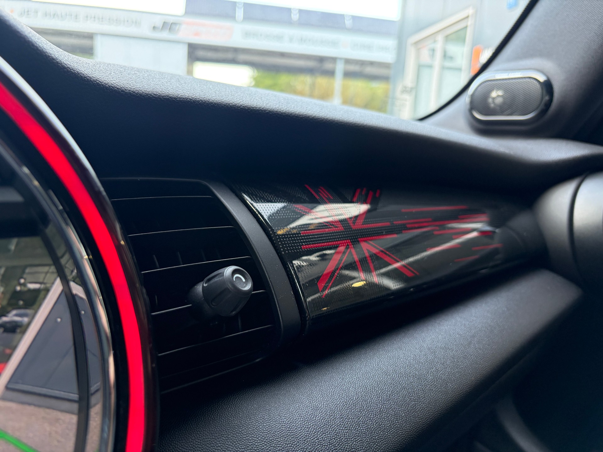 MINI Cooper S Steptronic DKG-image-12